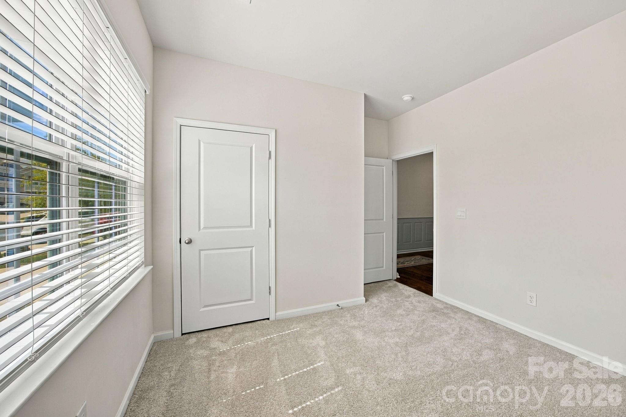 Single Family Residence at 107 Meadow View Drive, Statesville, photo 5 of 34