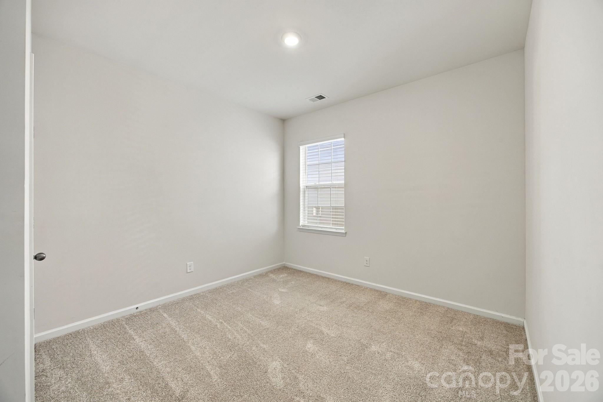 Single Family Residence at 107 Meadow View Drive, Statesville, photo 7 of 34