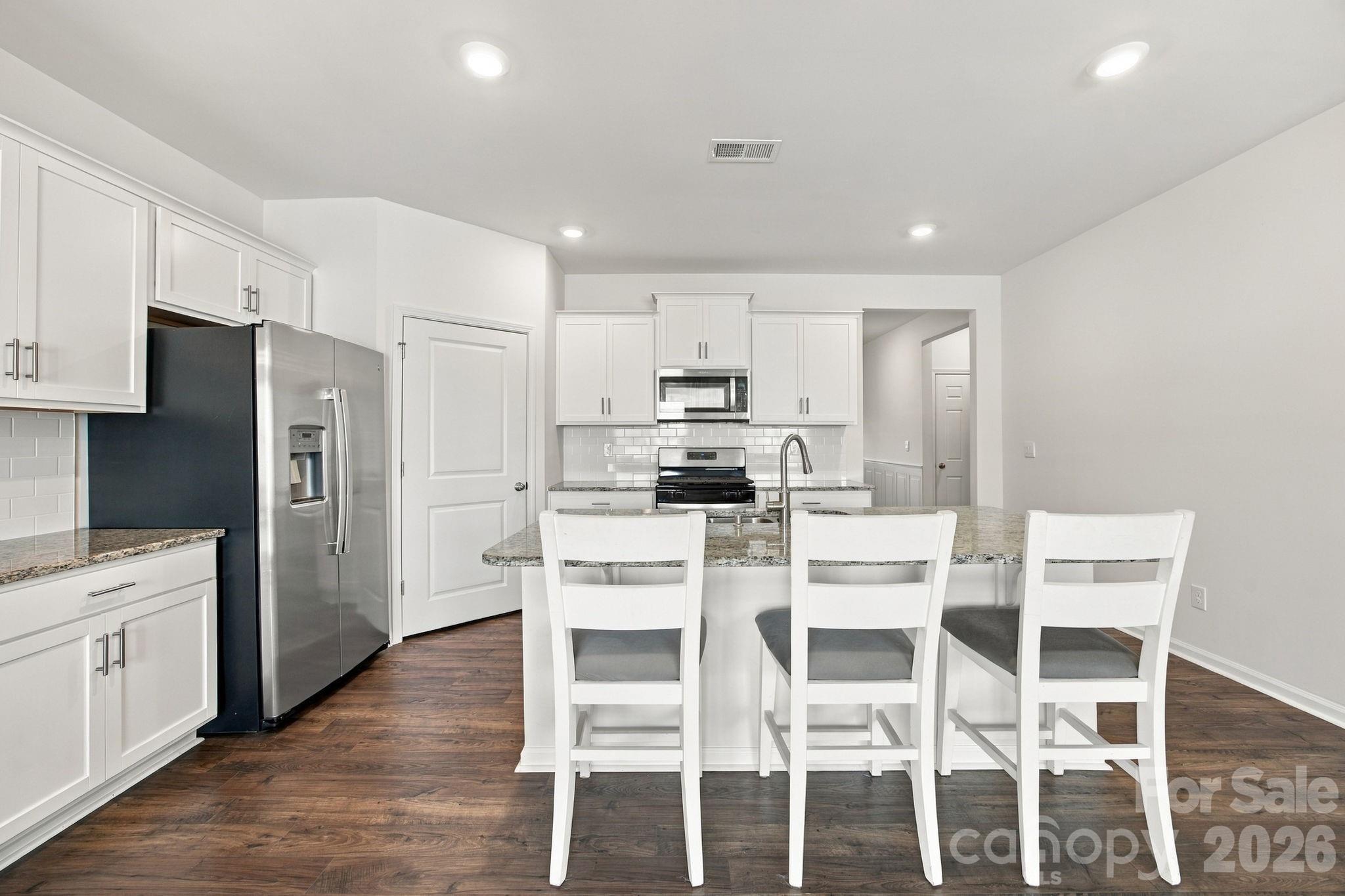 Single Family Residence at 107 Meadow View Drive, Statesville, photo 12 of 34
