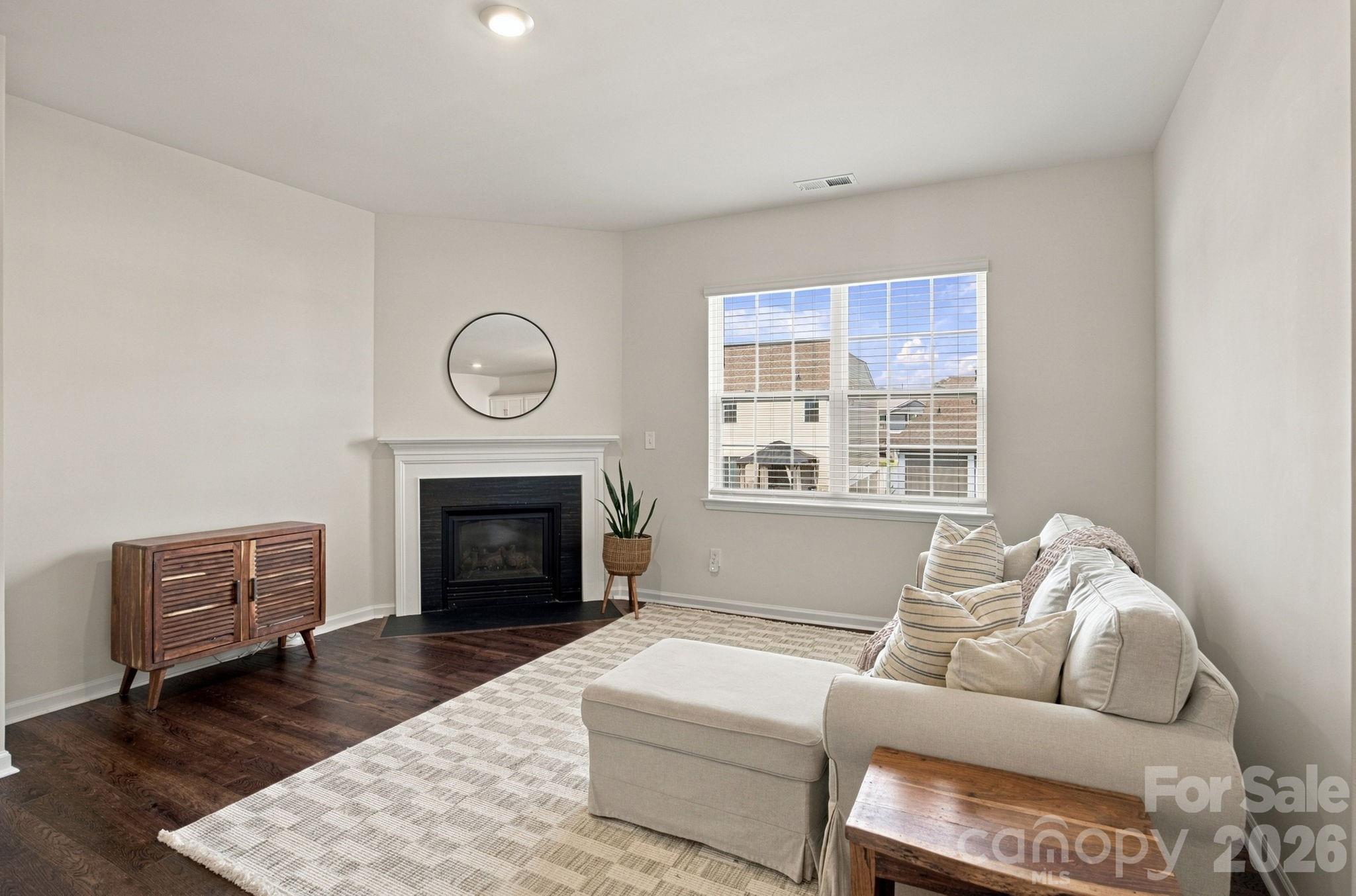 Single Family Residence at 107 Meadow View Drive, Statesville, photo 20 of 34