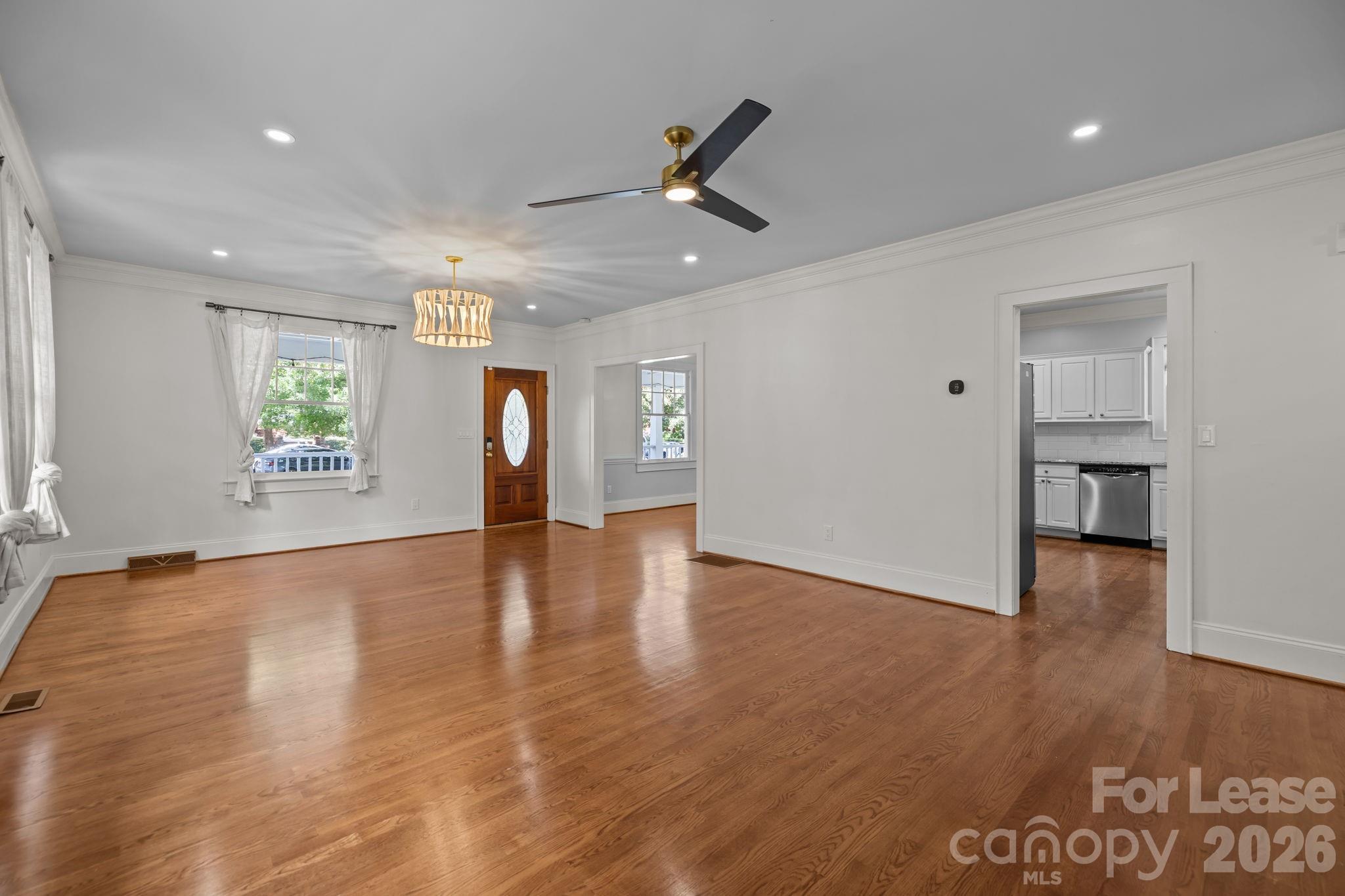 Single Family Residence at 1705 Fountain View, Charlotte, photo 5 of 48