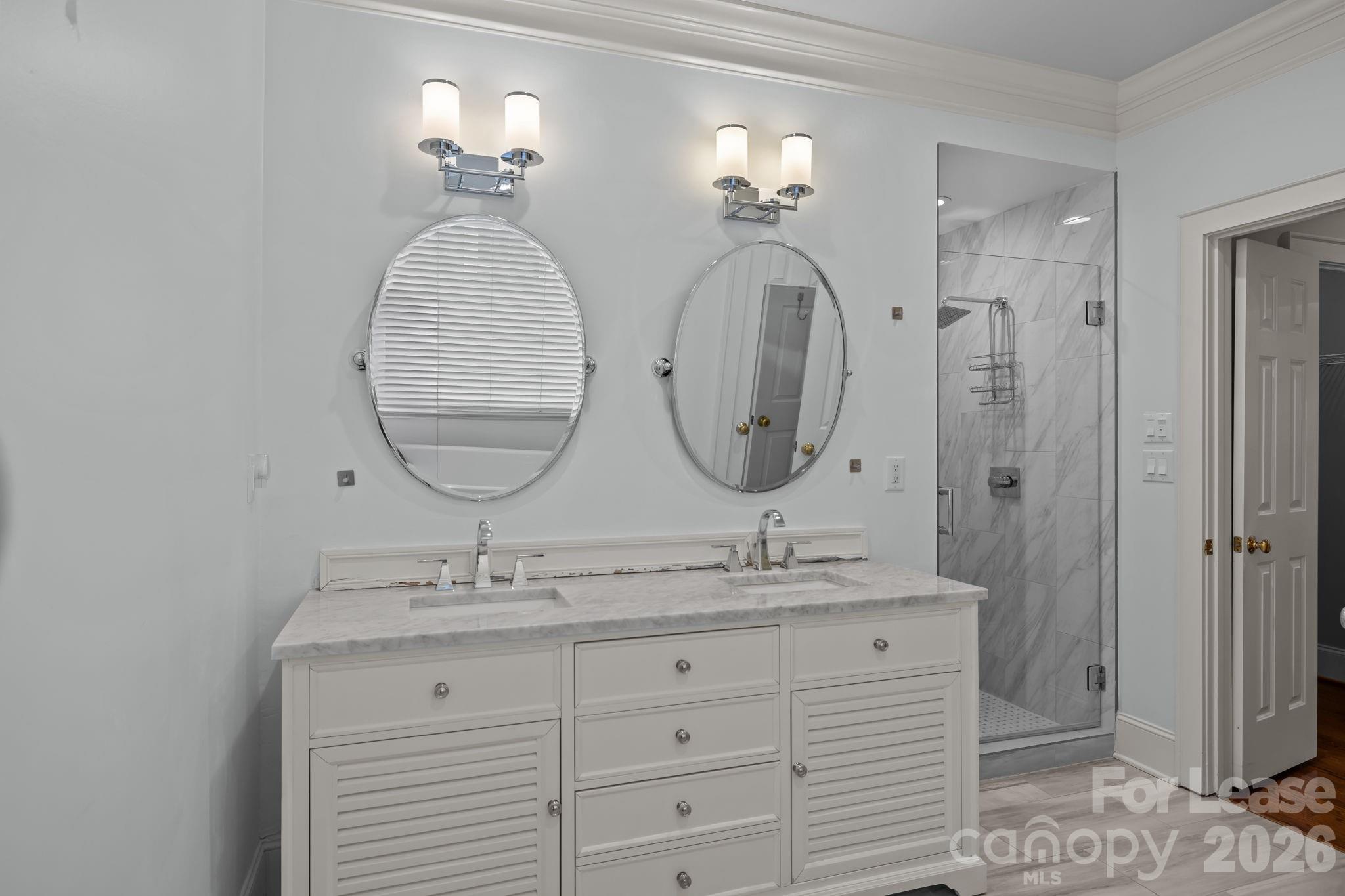 Single Family Residence at 1705 Fountain View, Charlotte, photo 11 of 48