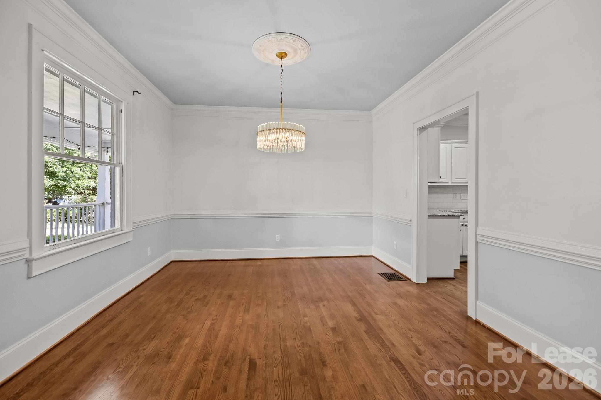 Single Family Residence at 1705 Fountain View, Charlotte, photo 15 of 48