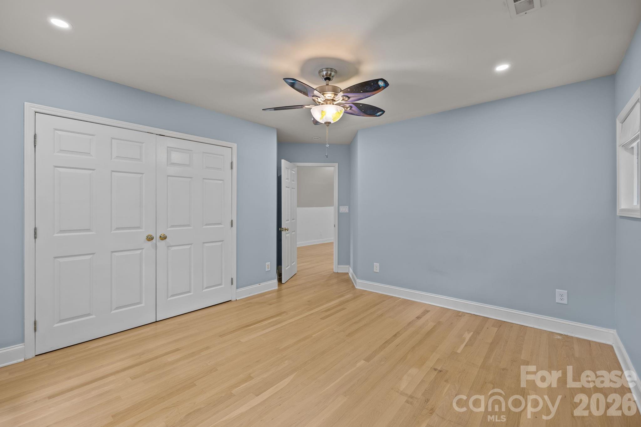 Single Family Residence at 1705 Fountain View, Charlotte, photo 25 of 48