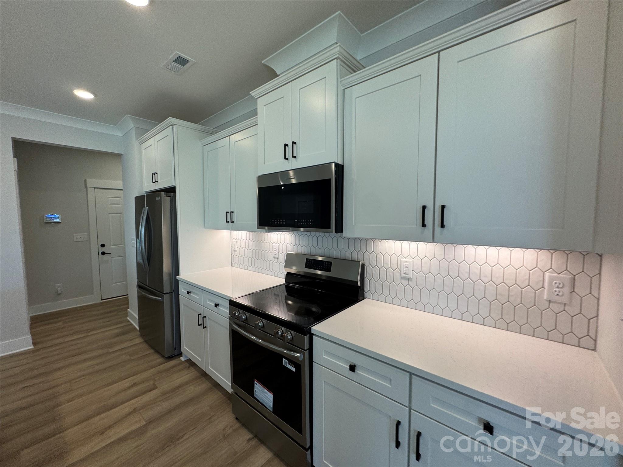 Kitchen - 1429 Ardmore Drive, Sherrills Ford