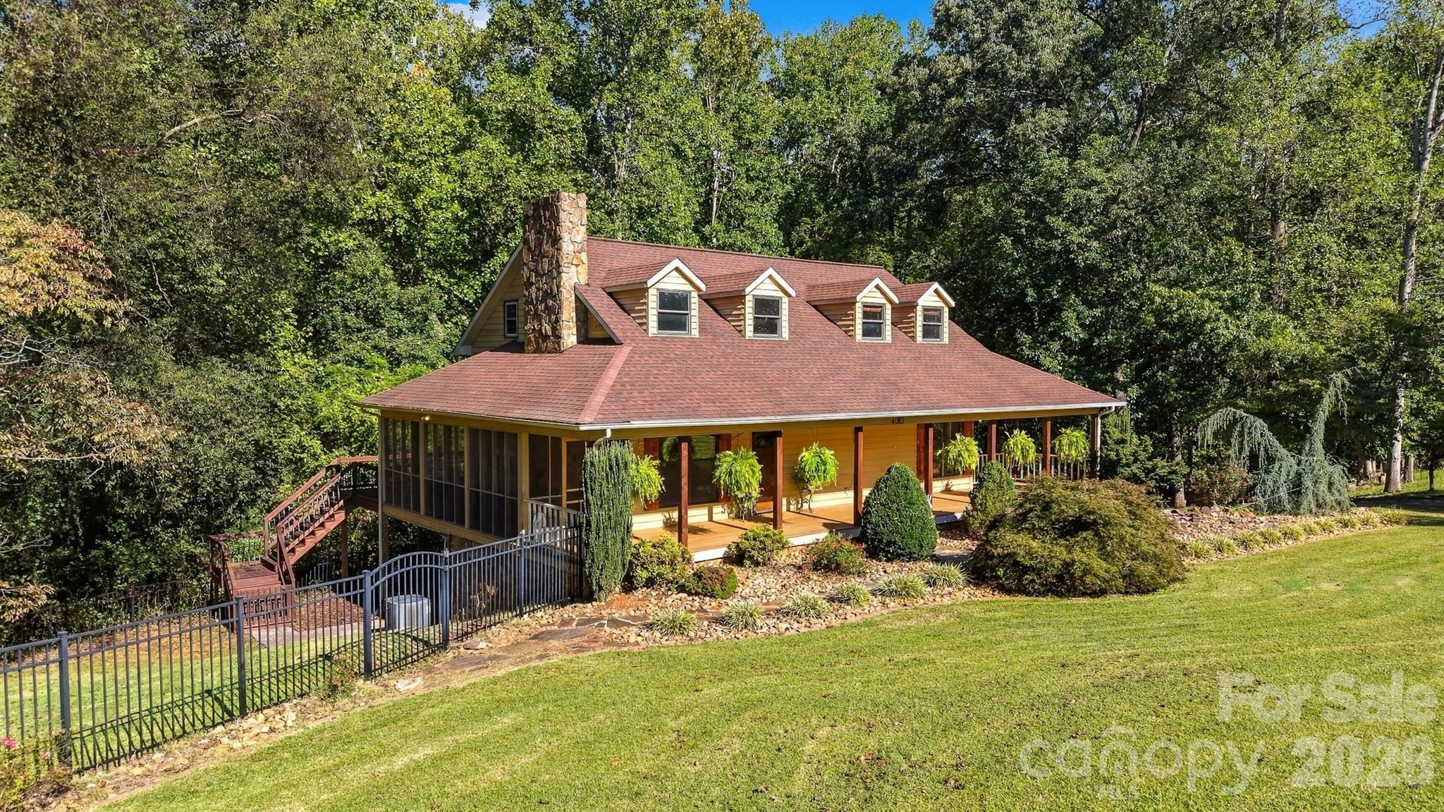 4013 Carlton Drive