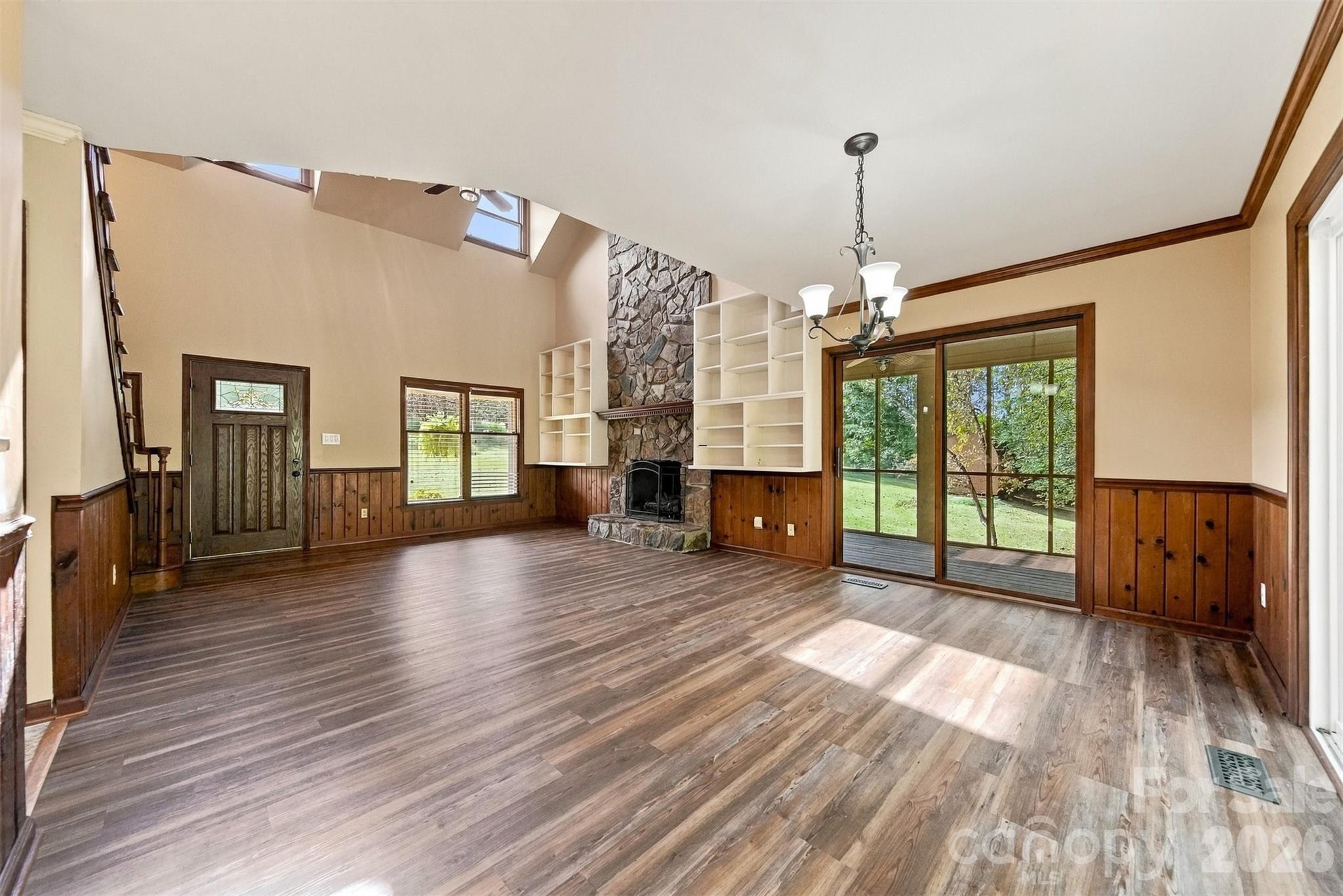 Single Family Residence at 4013 Carlton Drive, Claremont, photo 13 of 48