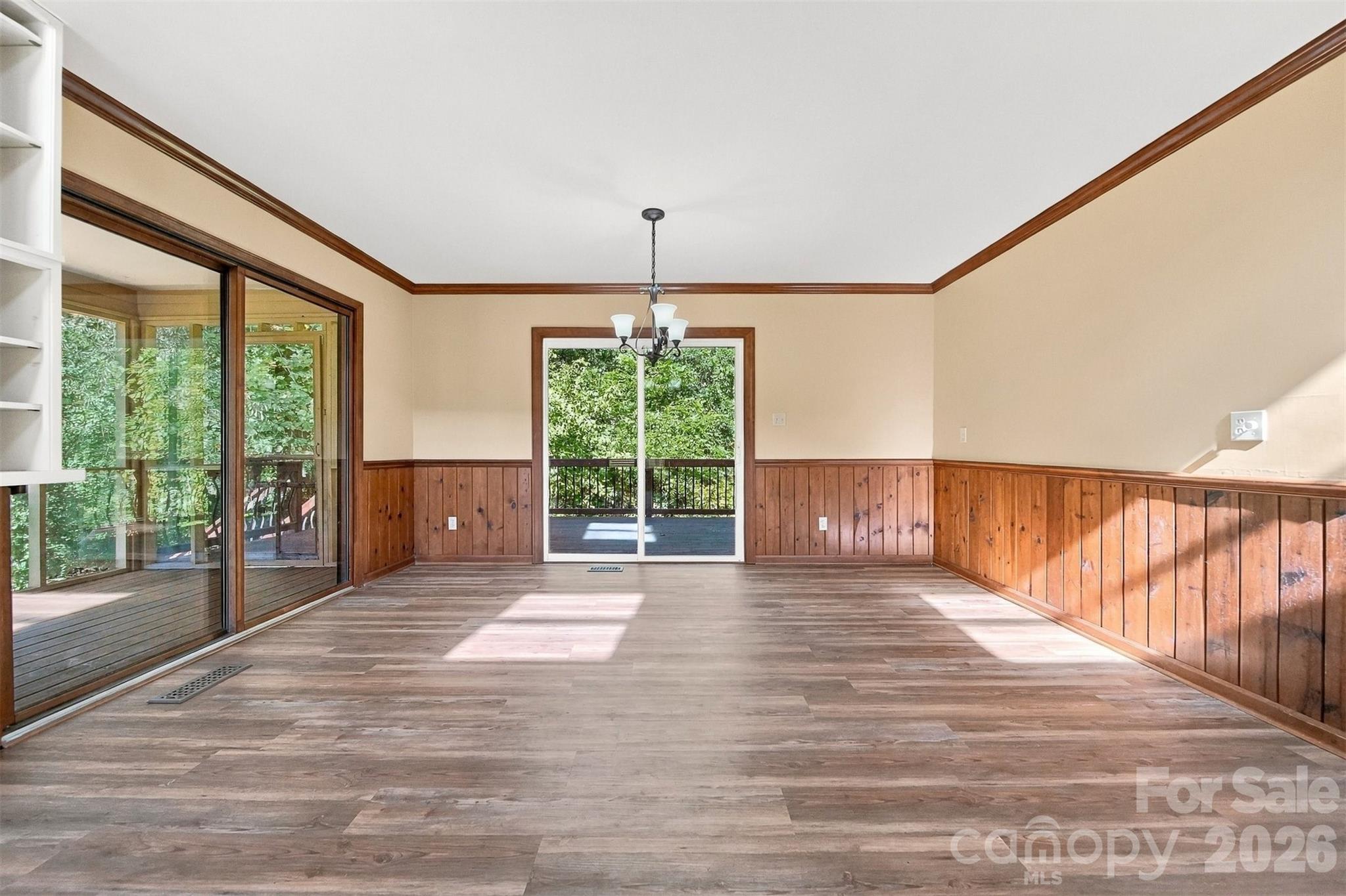 Single Family Residence at 4013 Carlton Drive, Claremont, photo 17 of 48