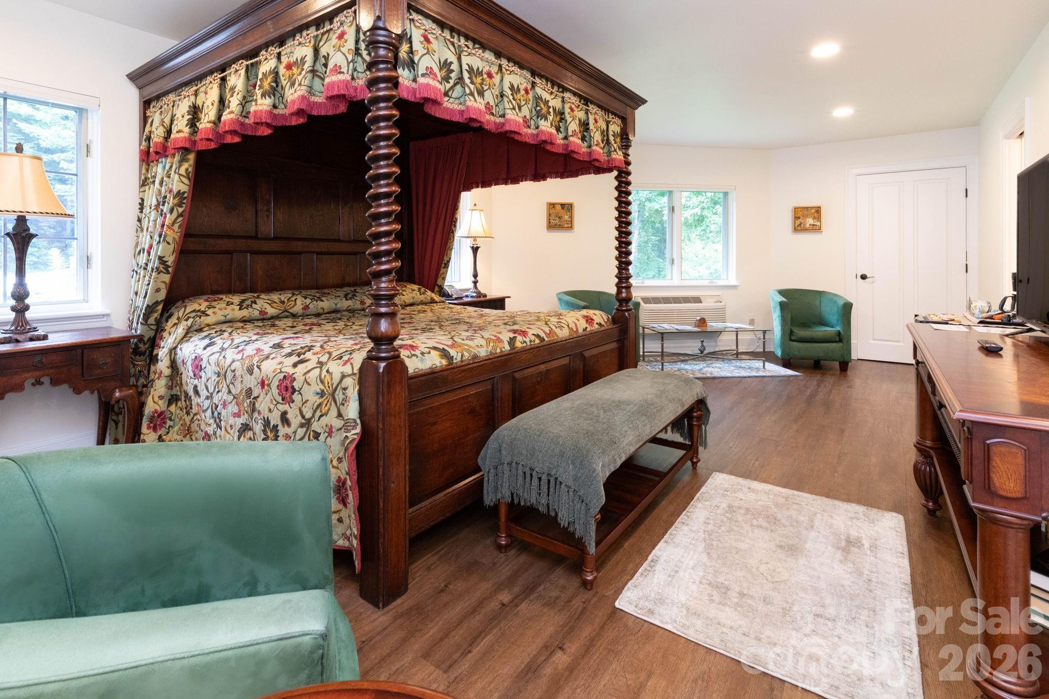 Second guest room available to homeowners' guests. - 25 Finlaystone Trace, Waynesville