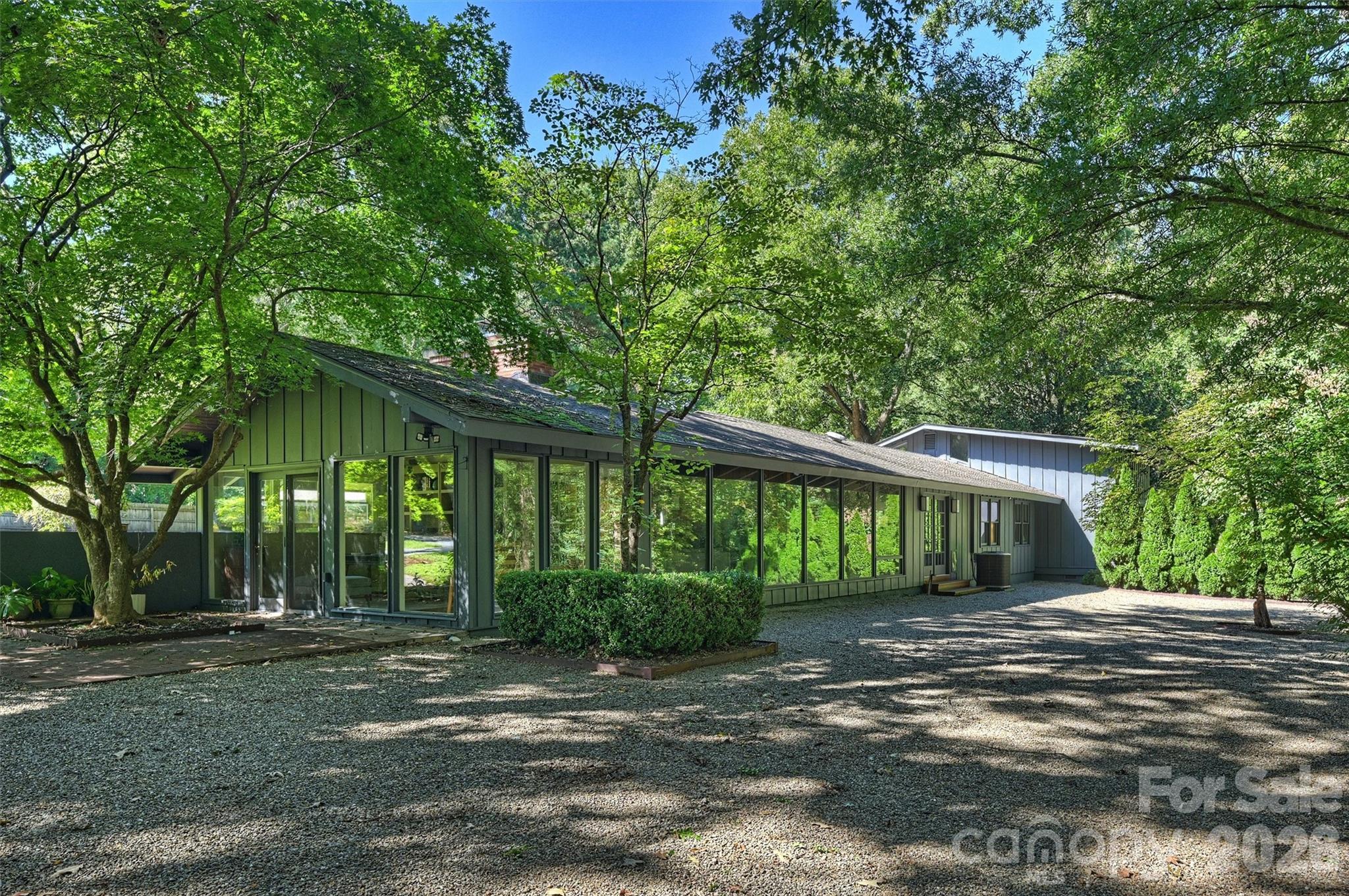 Single Family Residence at 101 S Westover Drive, Monroe, photo 3 of 43