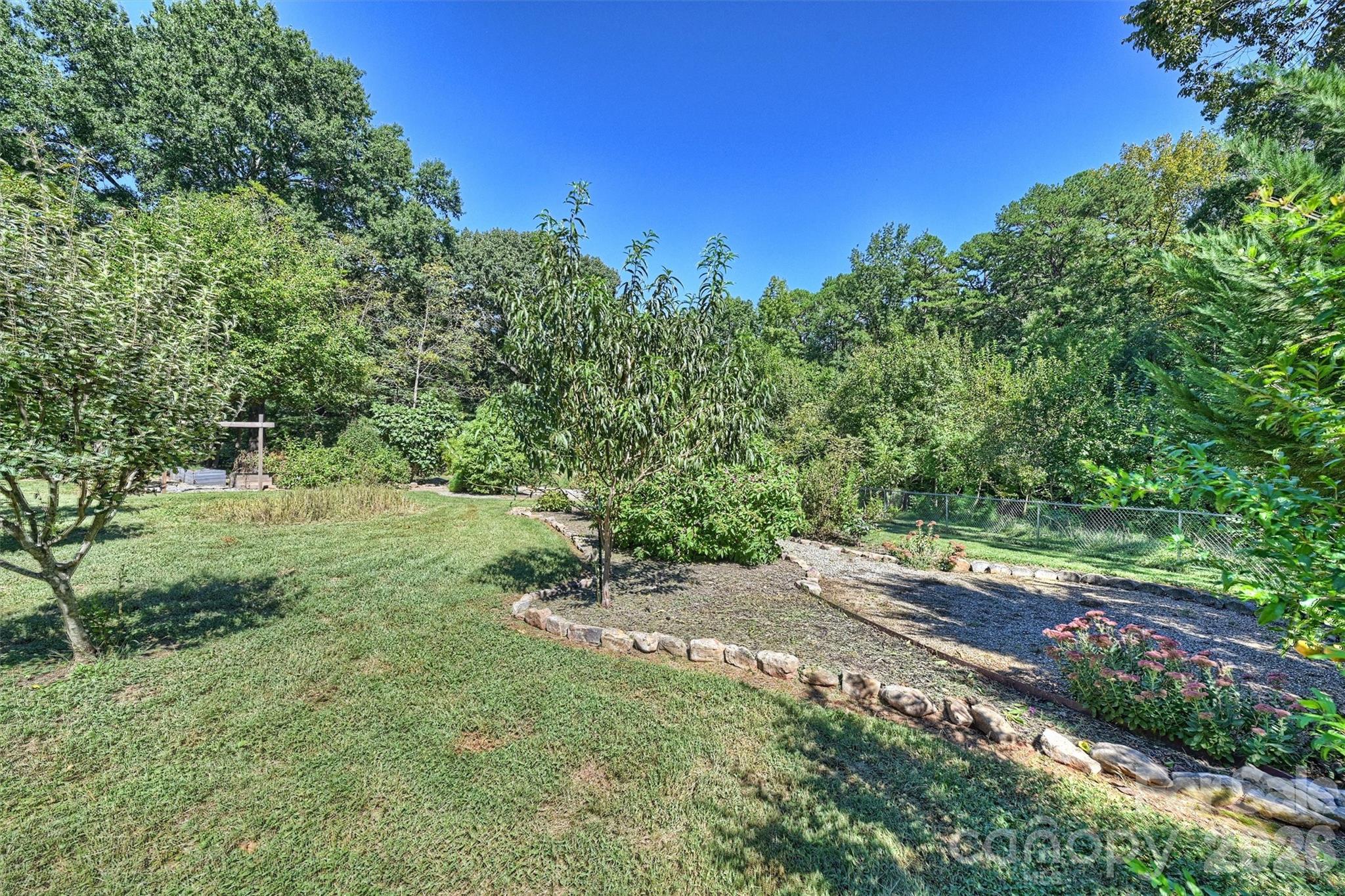 Single Family Residence at 101 S Westover Drive, Monroe, photo 37 of 43