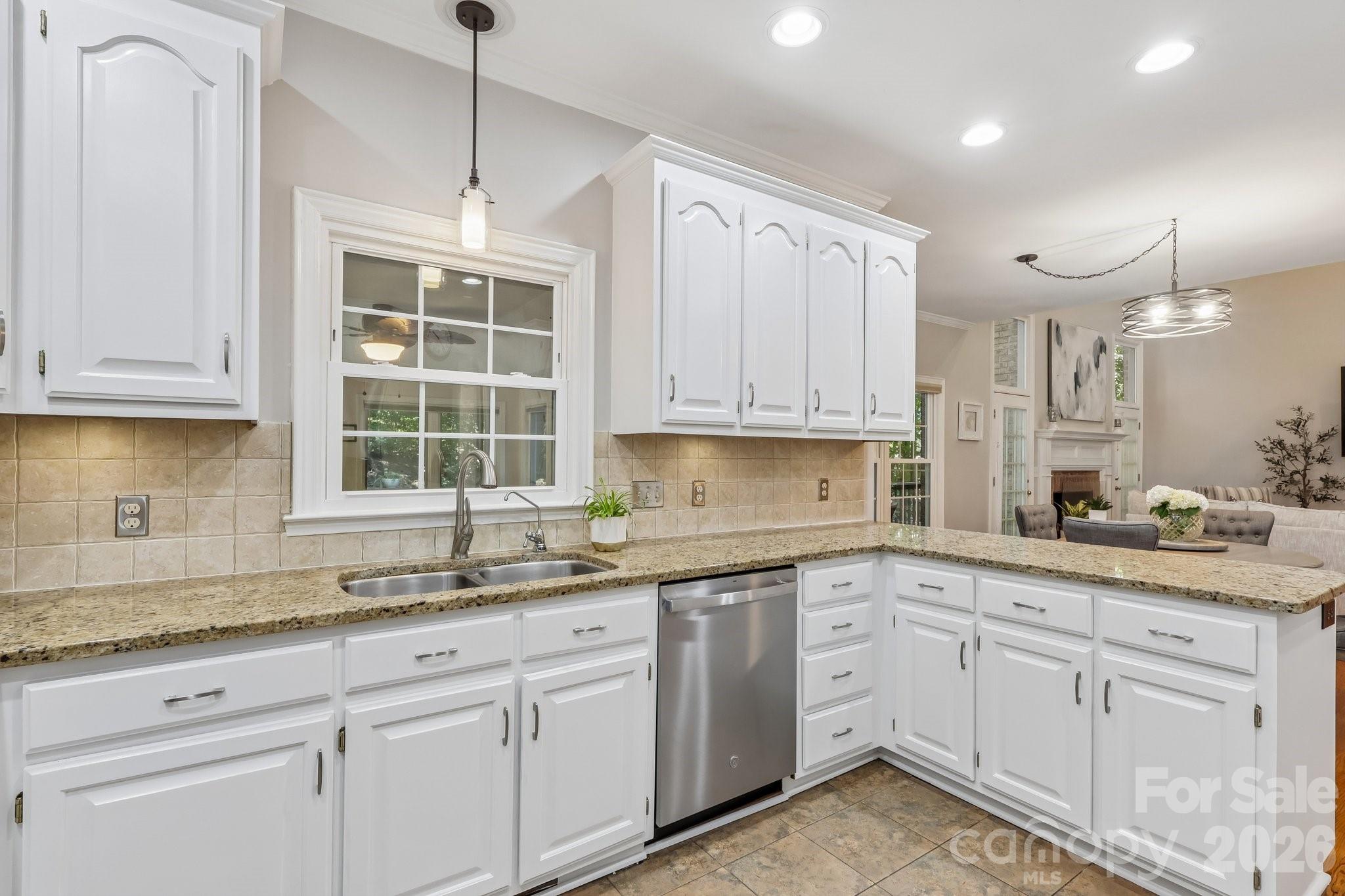 Single Family Residence at 5385 Stone Brook Court, Davidson, photo 12 of 41