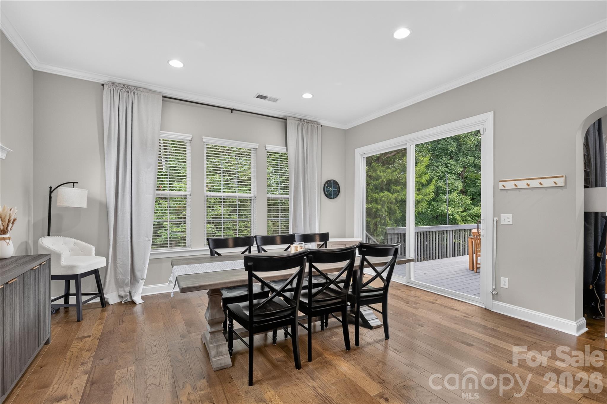 Breakfast area with doors to patio - 1402 Smoketree Court, Waxhaw