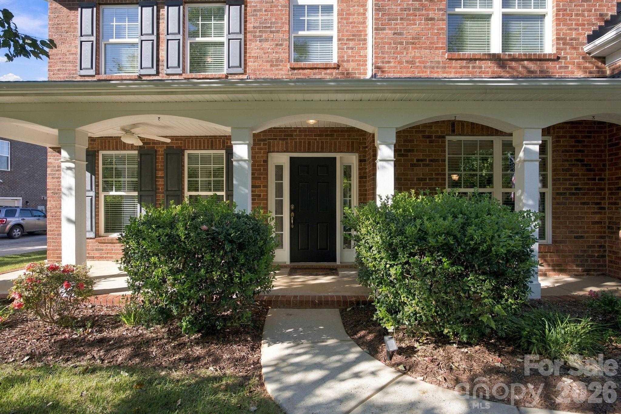 Rocking Chair Front Porch - 146 Northbridge Drive, Mooresville