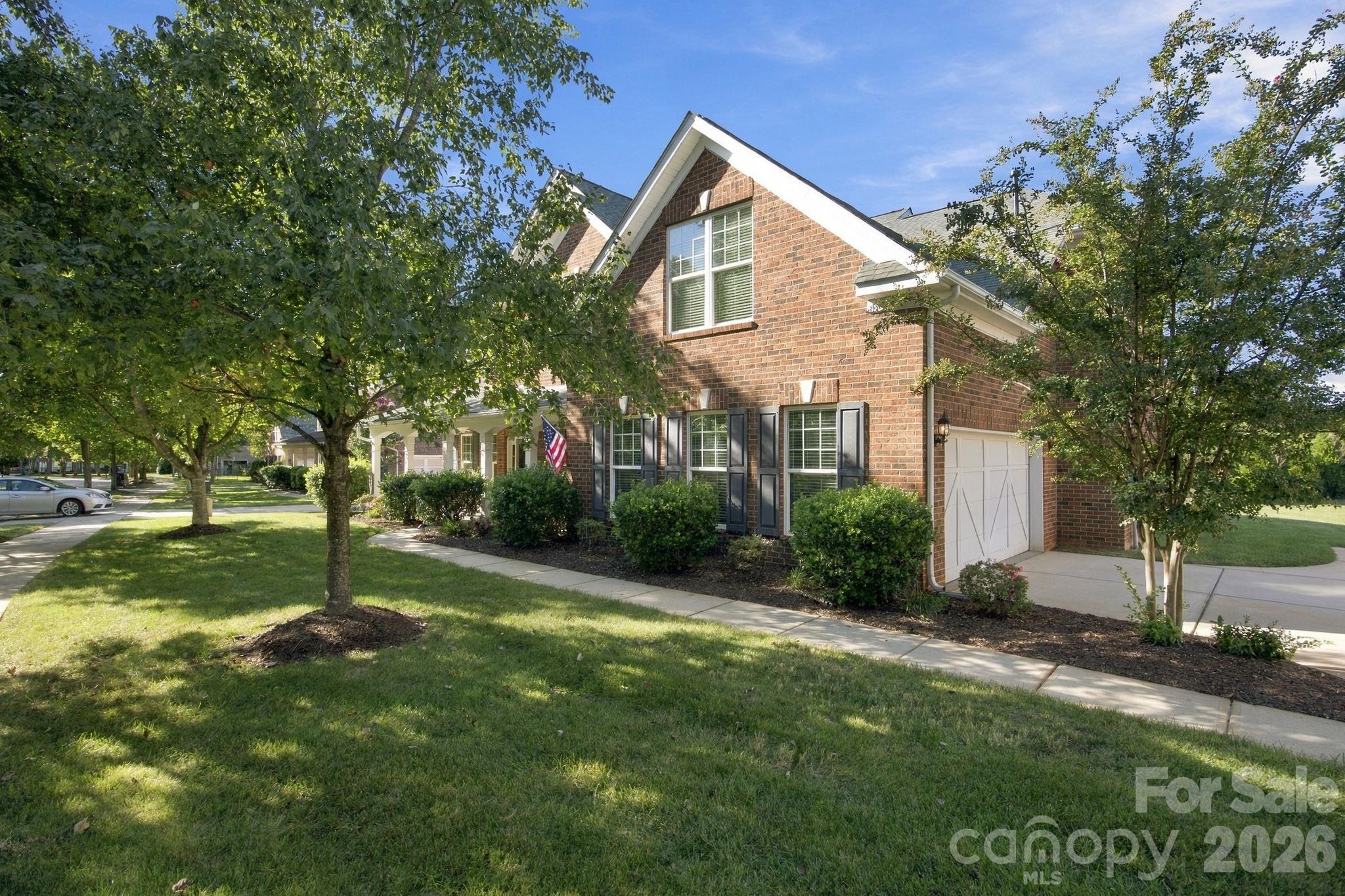 Single Family Residence at 146 Northbridge Drive, Mooresville, photo 3 of 48