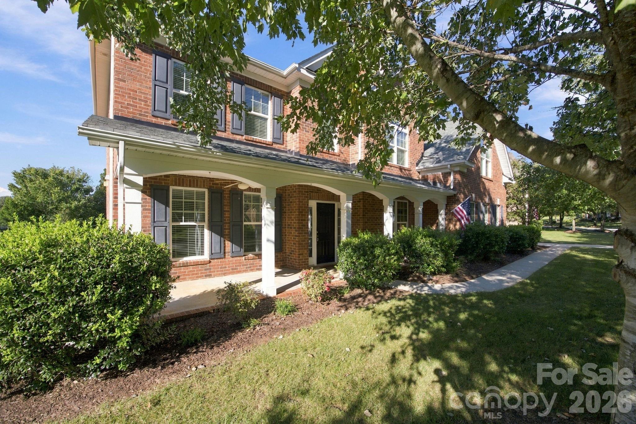 Single Family Residence at 146 Northbridge Drive, Mooresville, photo 5 of 48