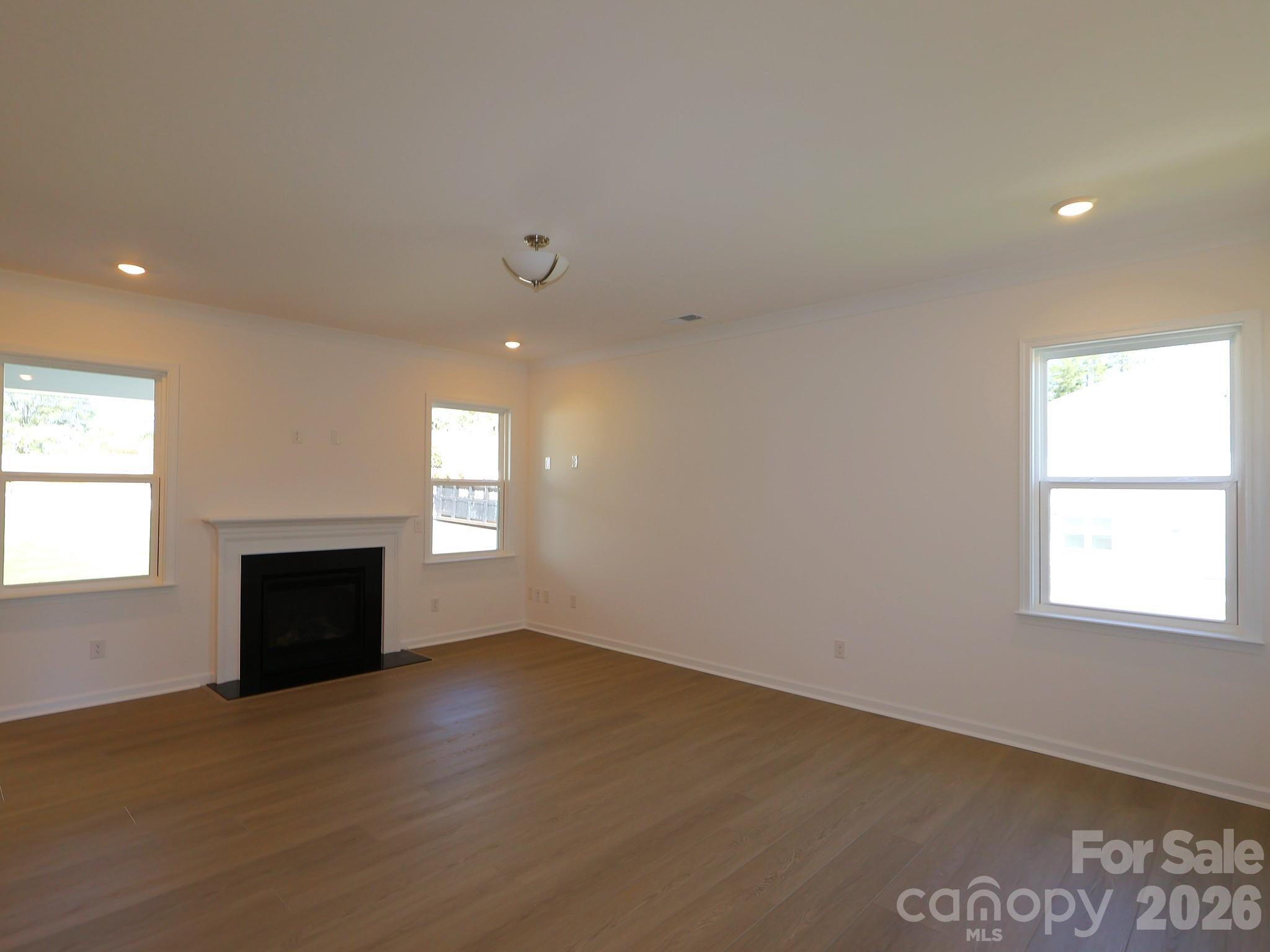 Family room - 2970 Ballenger Street, Kannapolis