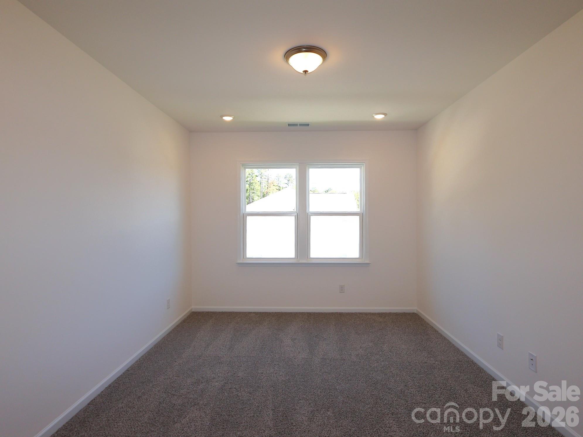 Guest bedroom - 2970 Ballenger Street, Kannapolis