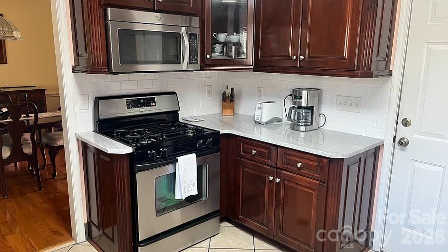 Condominium at 570 Queen Brogan Court, Gastonia, photo 19 of 35