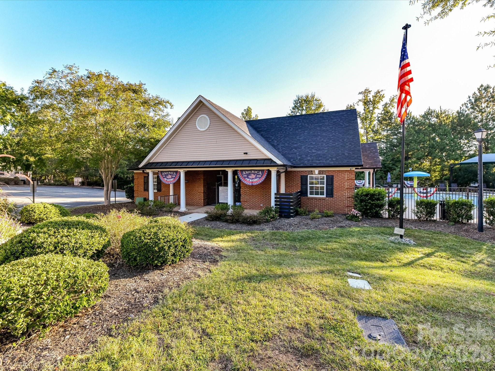 Providence Grove Cabana - 8128 Madrigal Court, Waxhaw