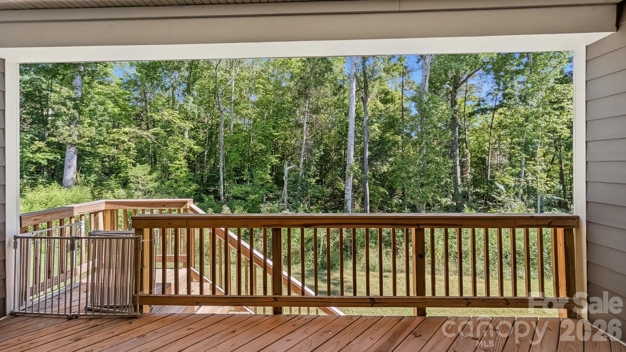 Private back yard - 114 Jentri Way, Mooresville
