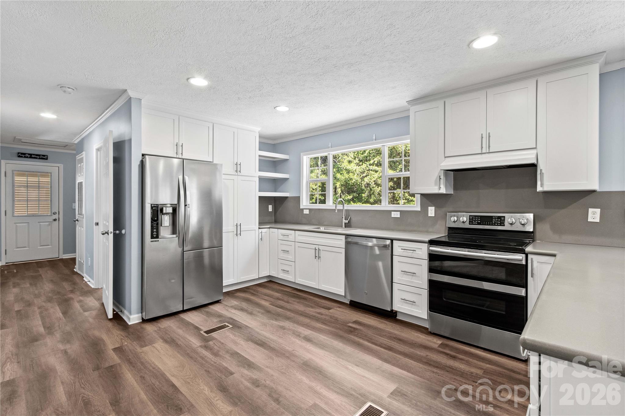 Single Family Residence at 327 James Farm Road, Statesville, photo 12 of 36