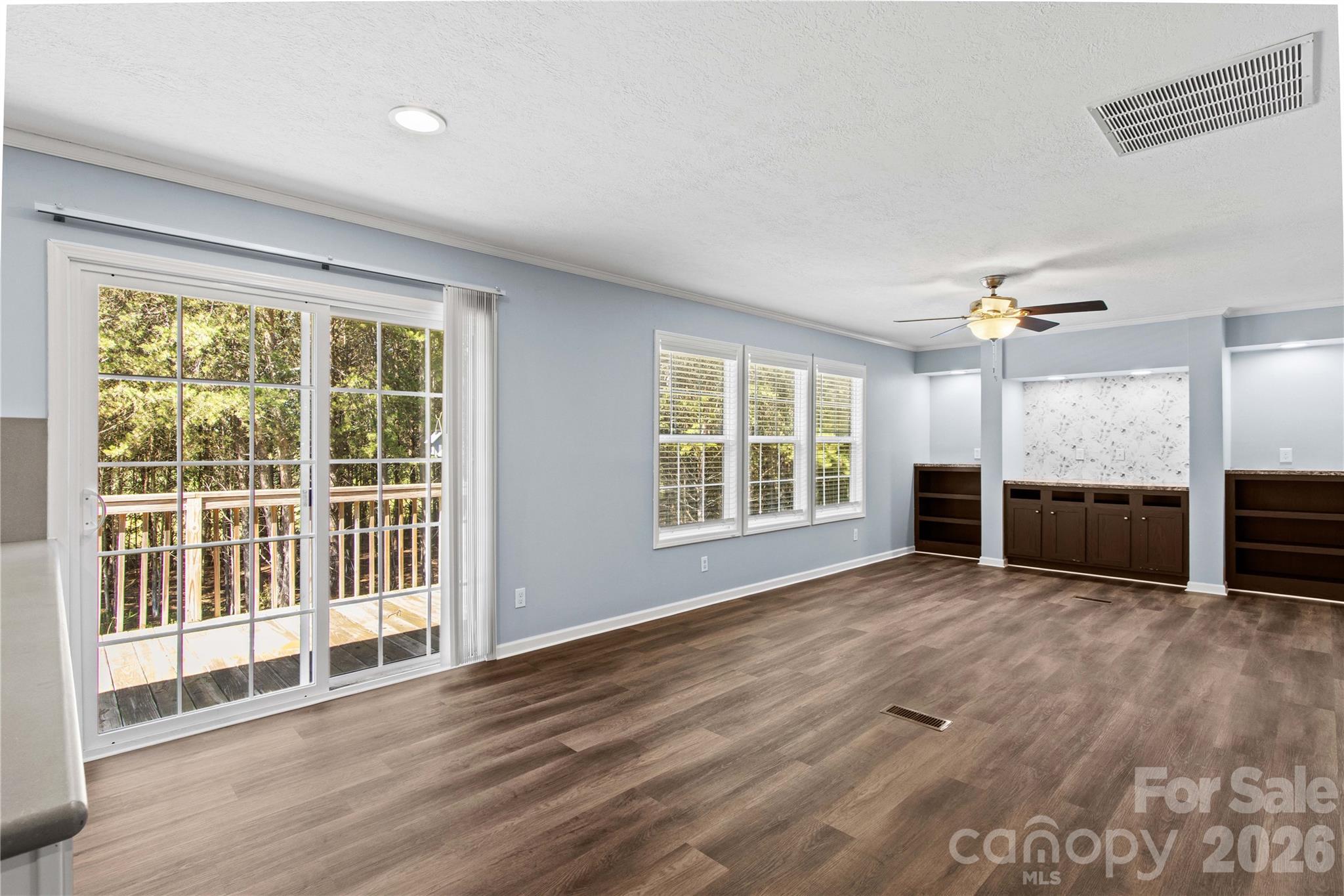 Single Family Residence at 327 James Farm Road, Statesville, photo 13 of 36