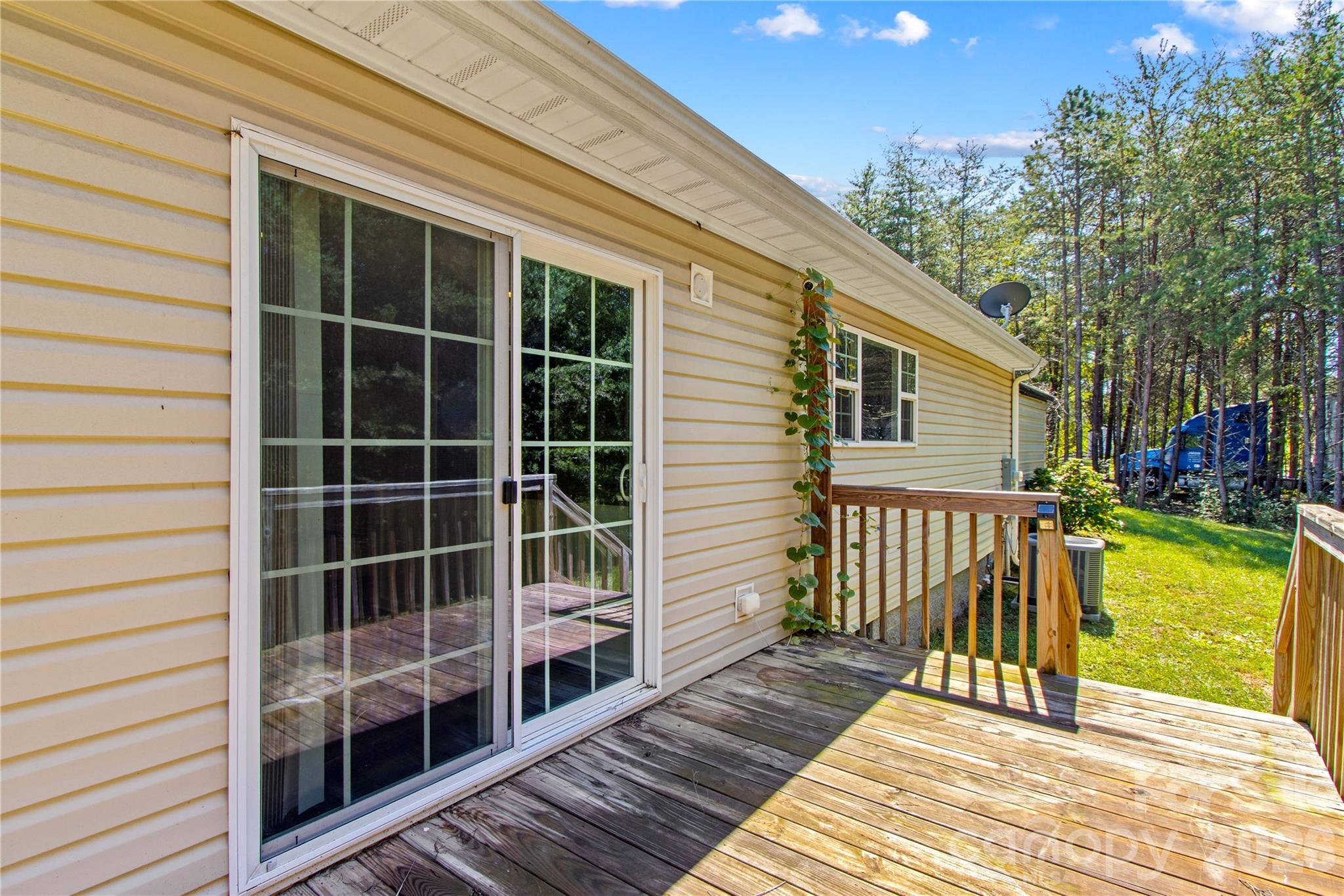 Single Family Residence at 327 James Farm Road, Statesville, photo 28 of 36