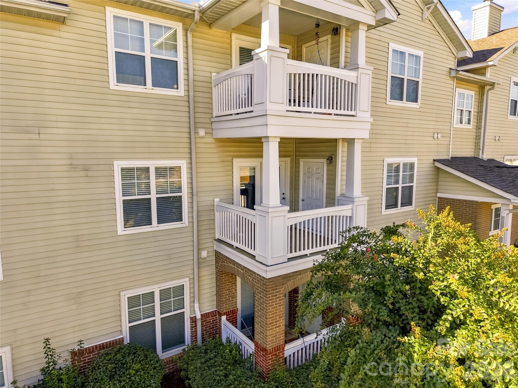 Condominium at 19819 Deer Valley Drive, Cornelius, photo 29 of 38