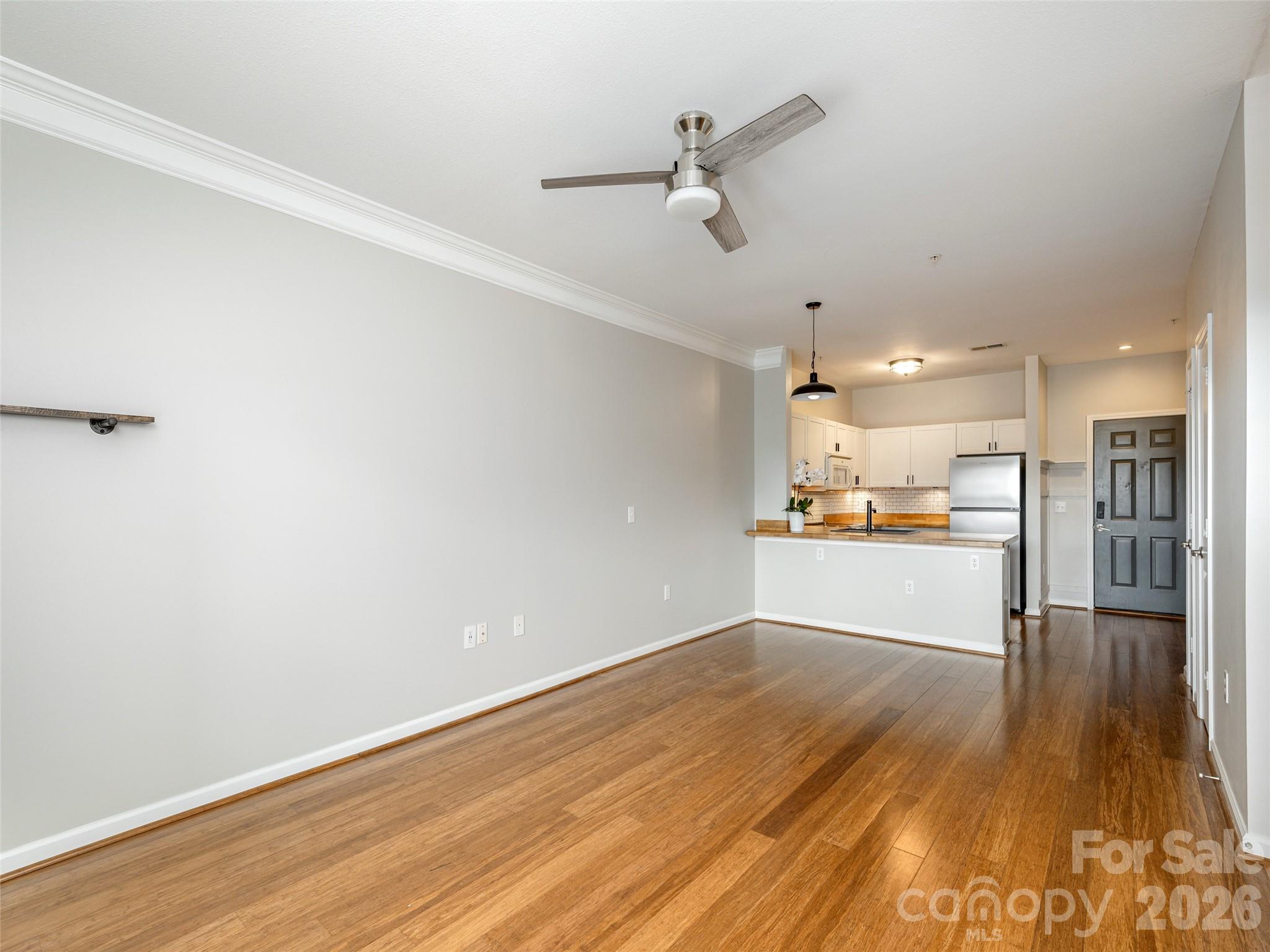 Condominium at 437 Appeldoorn Circle, Asheville, photo 11 of 31