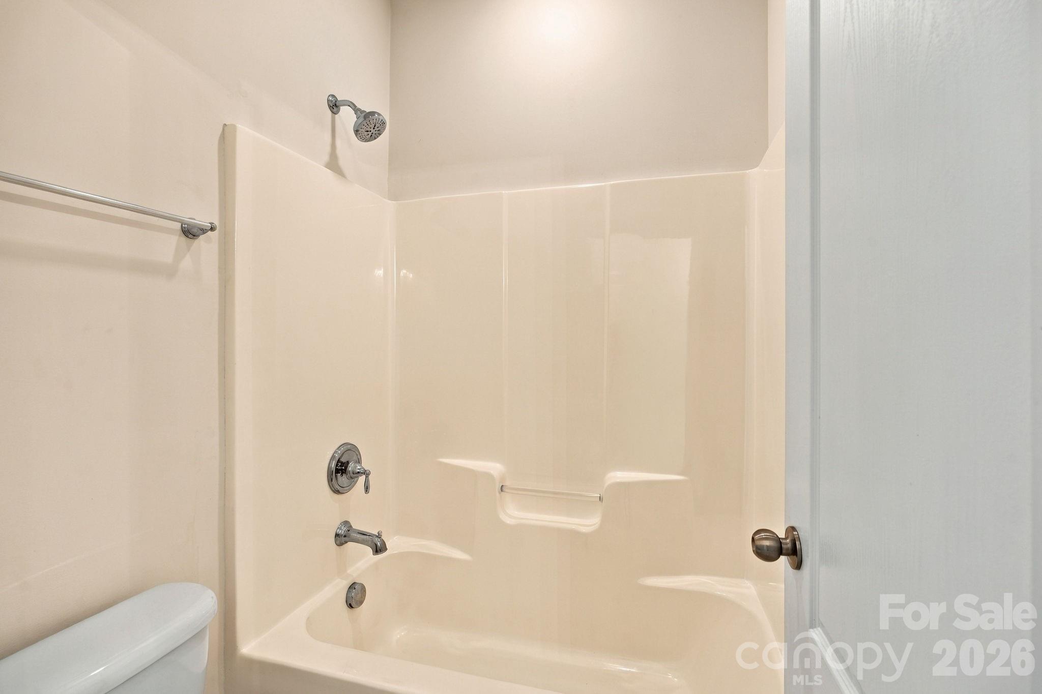 Hall Bath - 146 Northbridge Drive, Mooresville