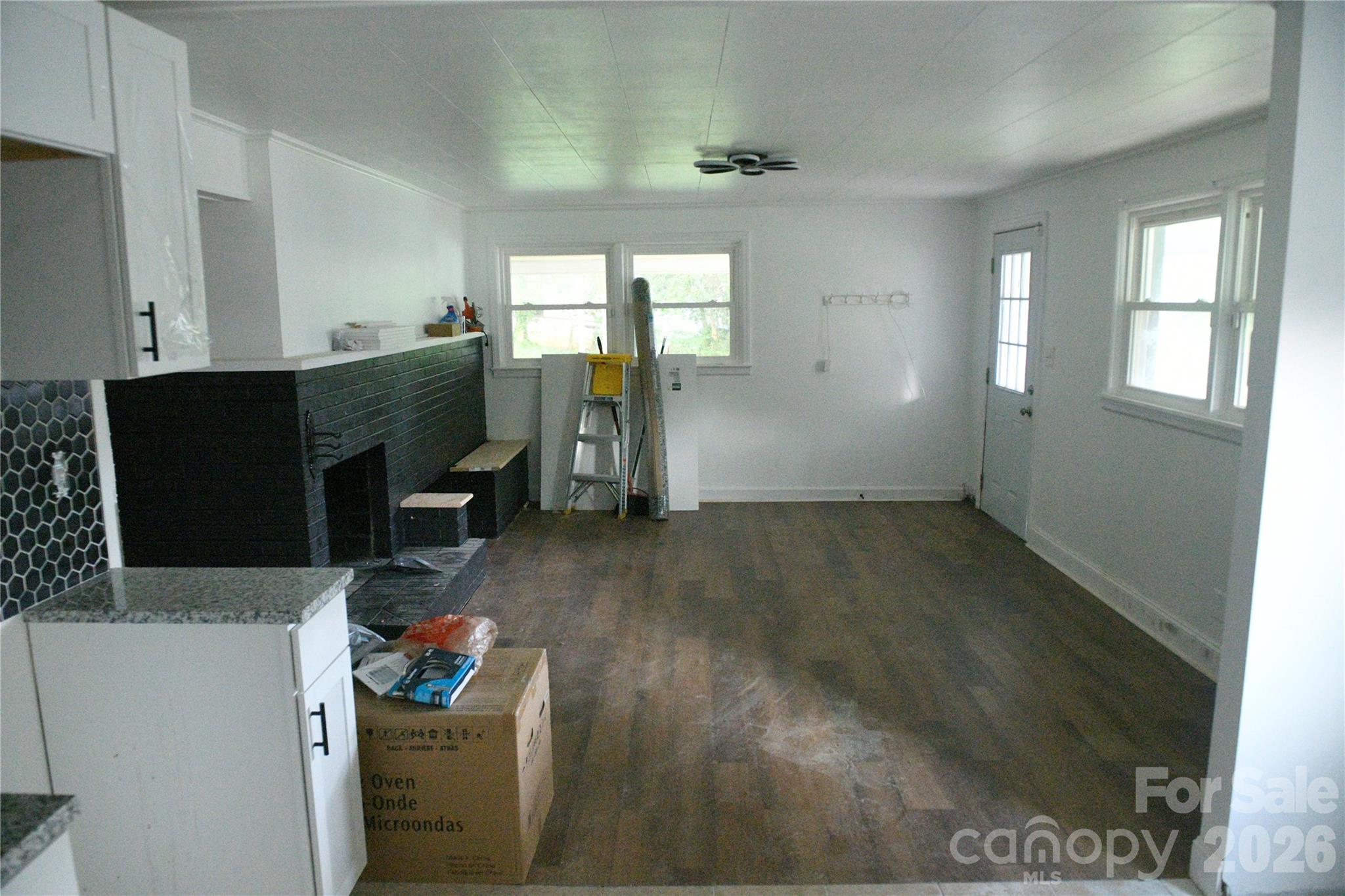 Single Family Residence at 1605 W 4th Avenue, Gastonia, photo 4 of 47