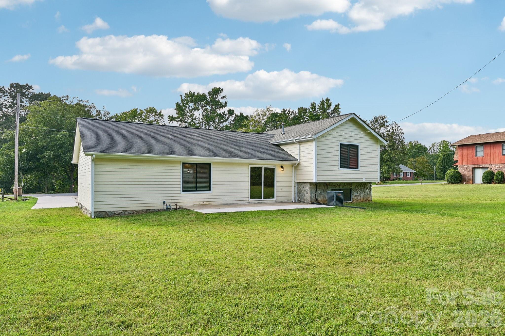 Single Family Residence at 1106 Stanton Drive, Shelby, photo 26 of 26