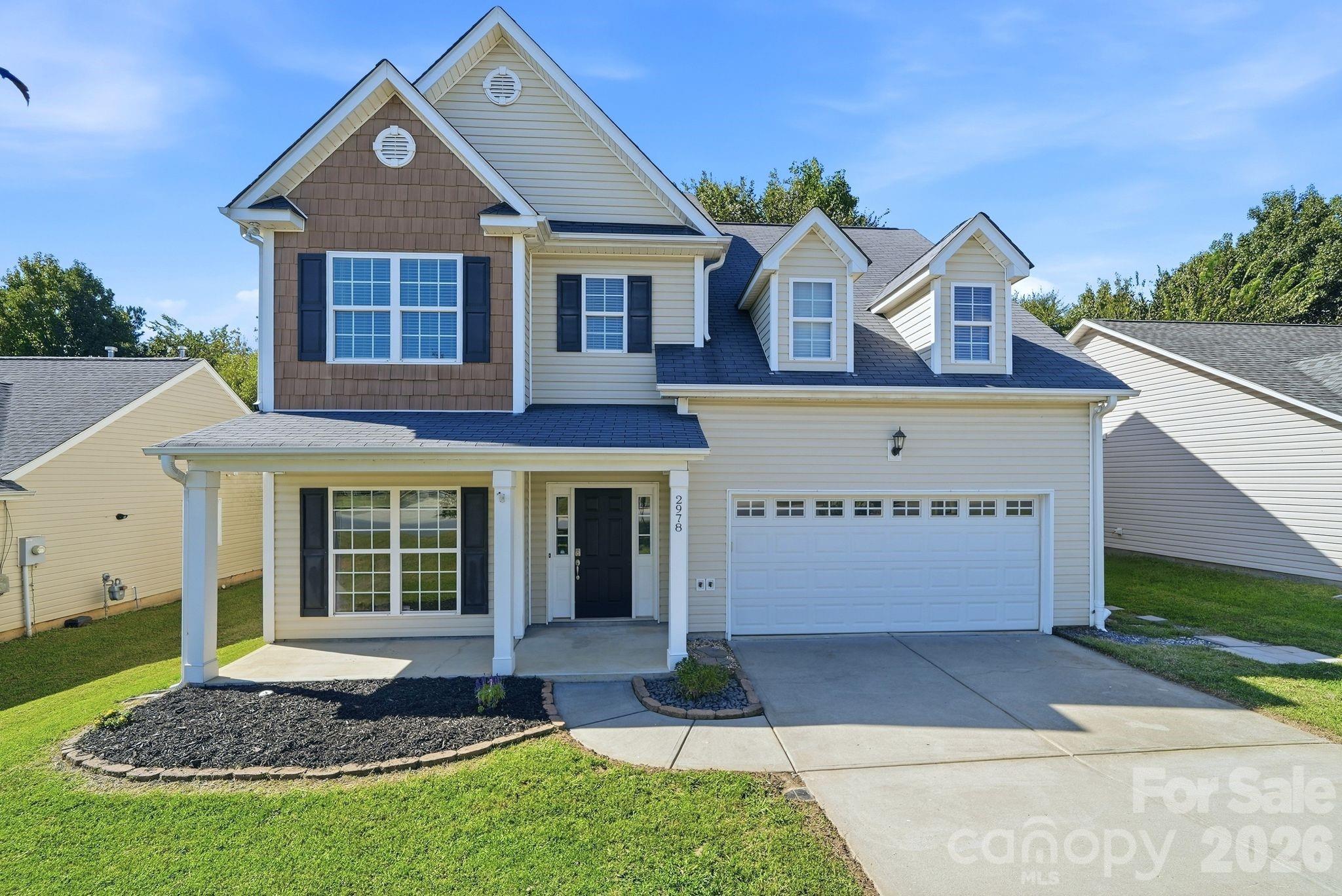Single Family Residence at 2978 NW Deep Cove Drive NW, Concord