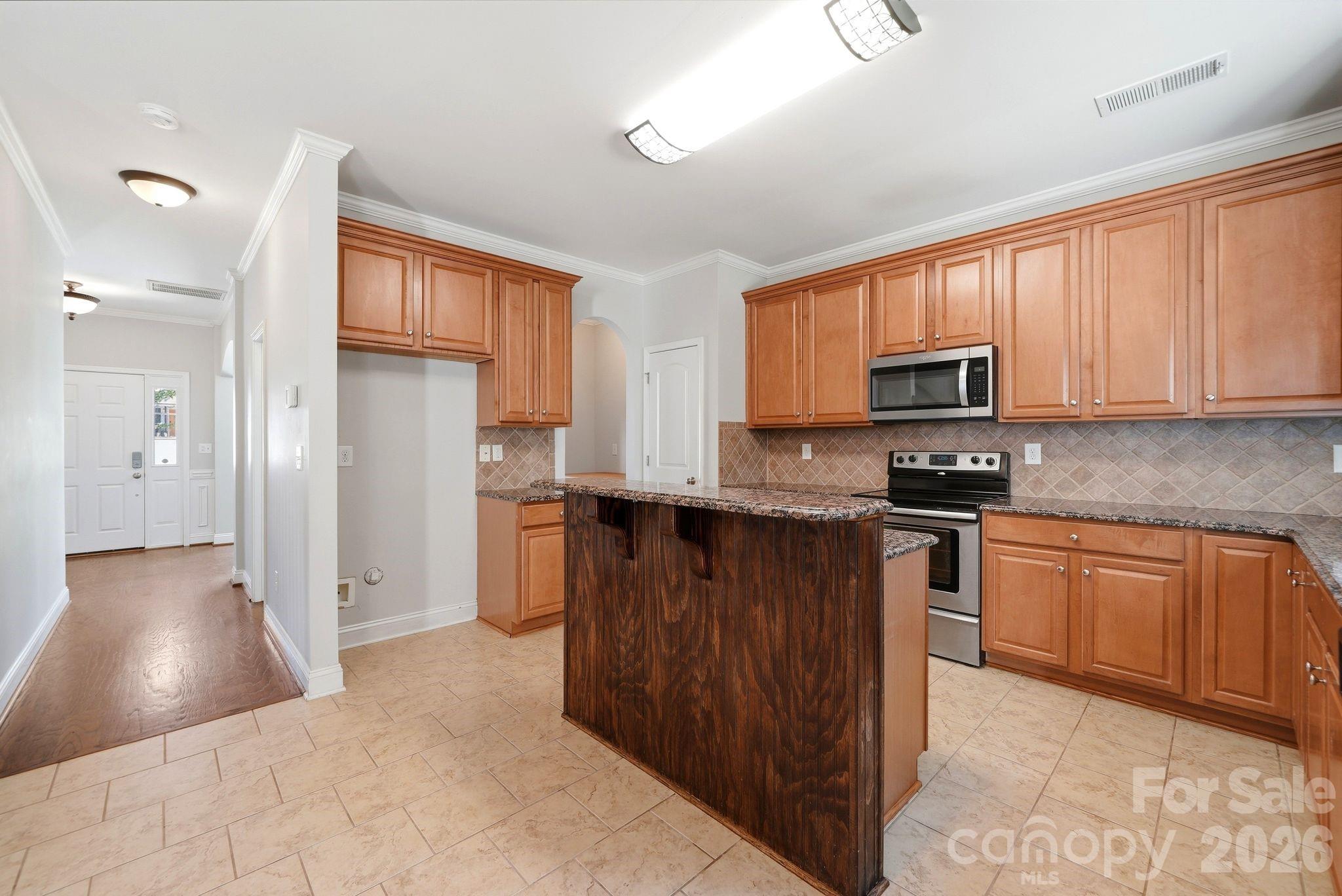Single Family Residence at 2978 NW Deep Cove Drive NW, Concord, photo 16 of 44
