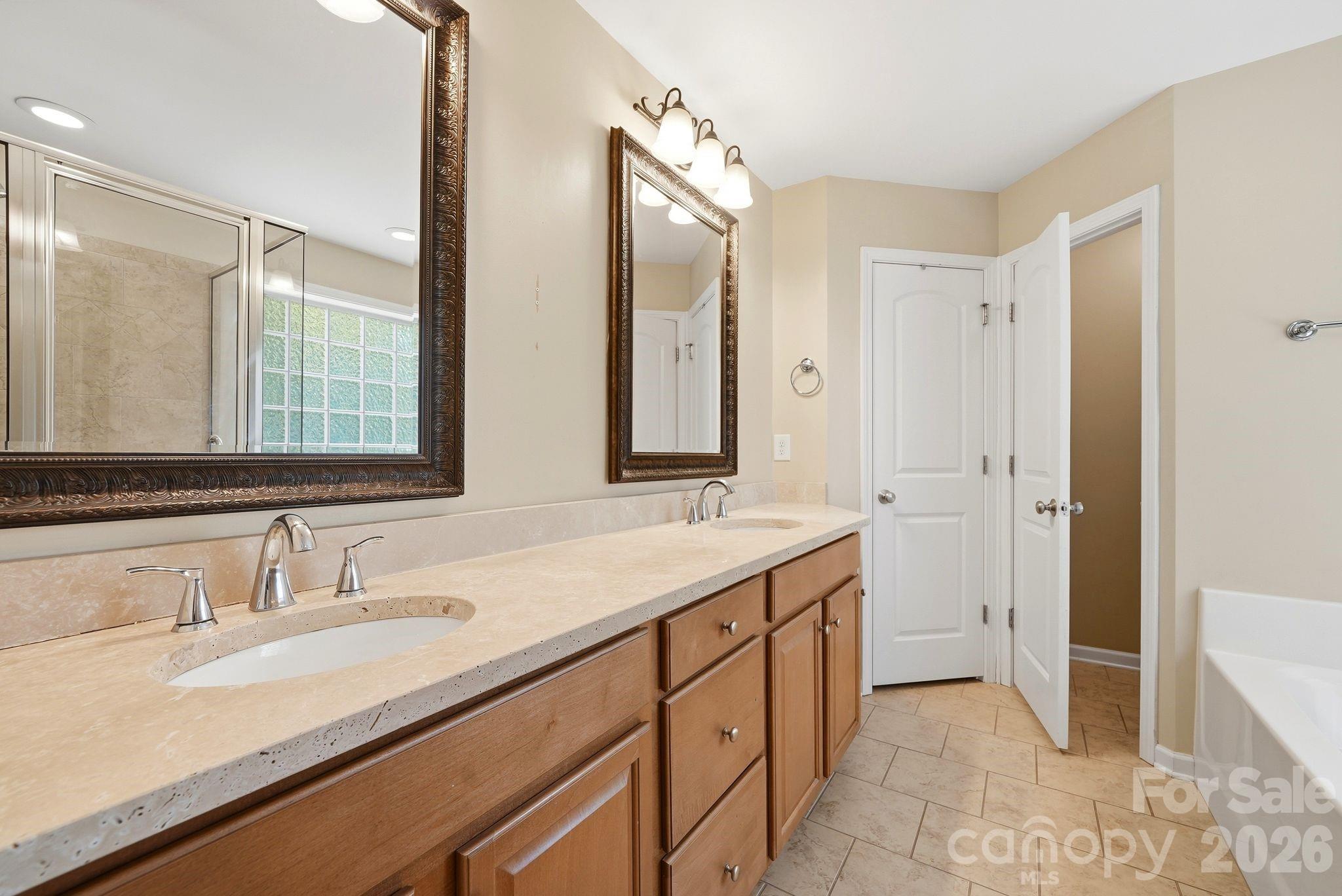 Single Family Residence at 2978 NW Deep Cove Drive NW, Concord, photo 29 of 44