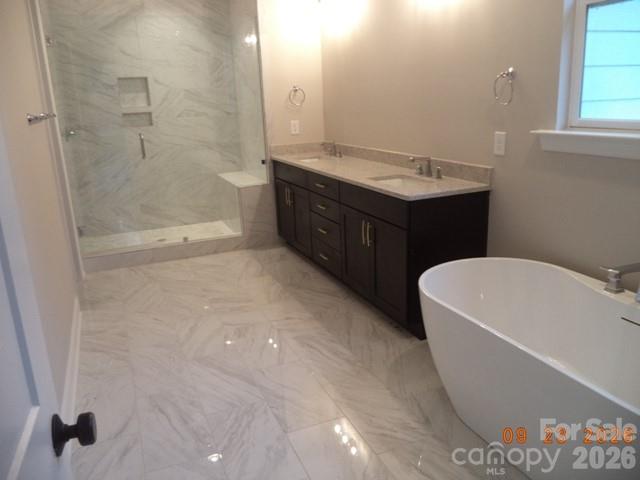 Primary bath - 8722 Sherrills Ford Road, Sherrills Ford