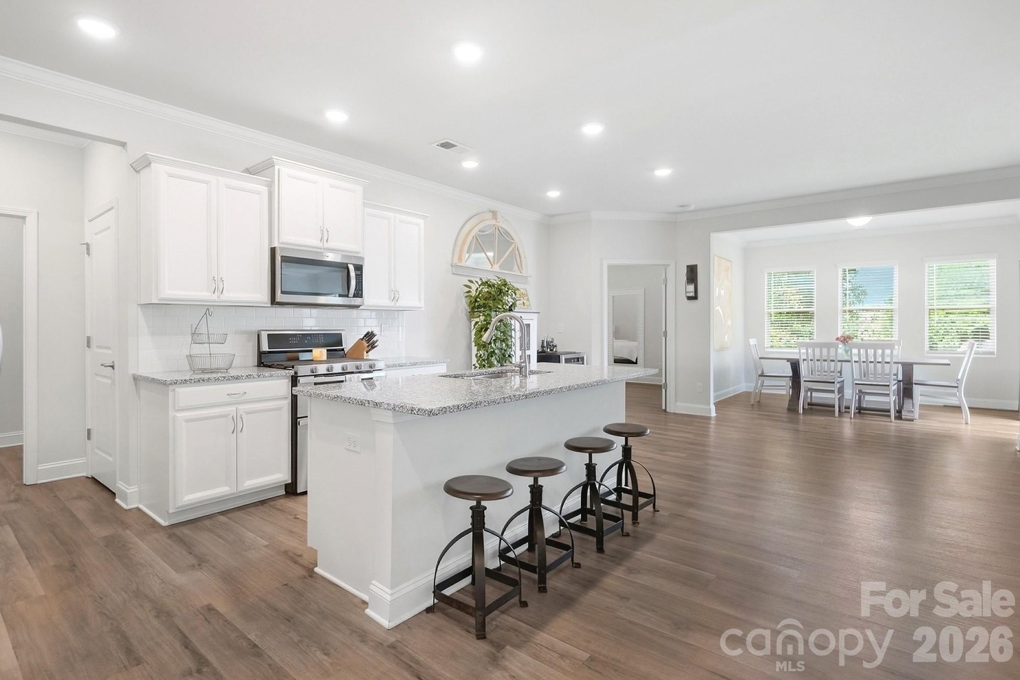Great open kitchen - 5112 Natural Path Lane, Waxhaw