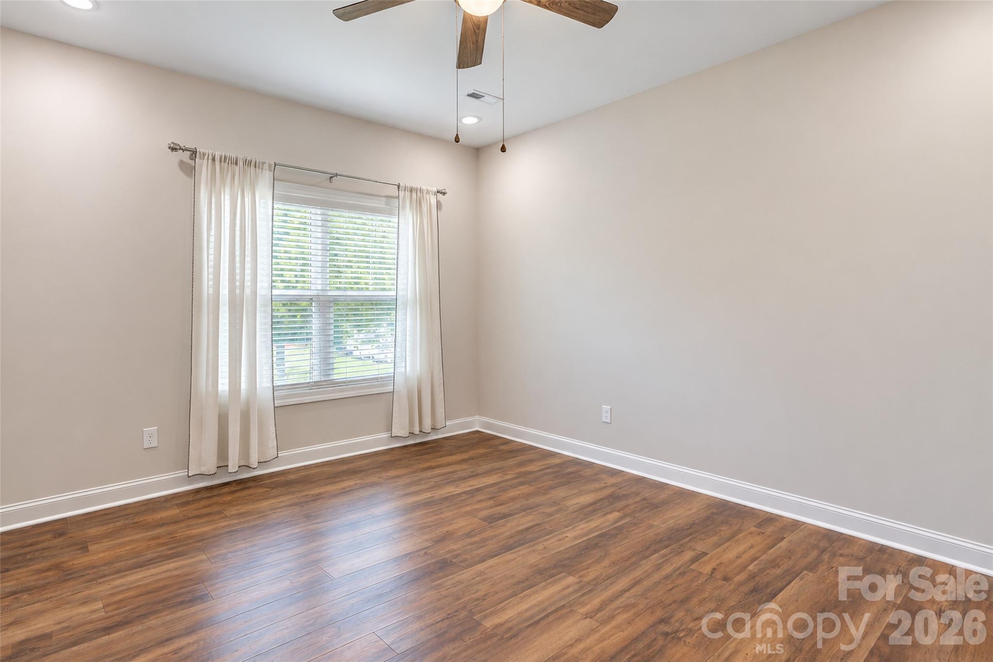 Single Family Residence at 317 Oak Brook Drive, Salisbury, photo 18 of 36