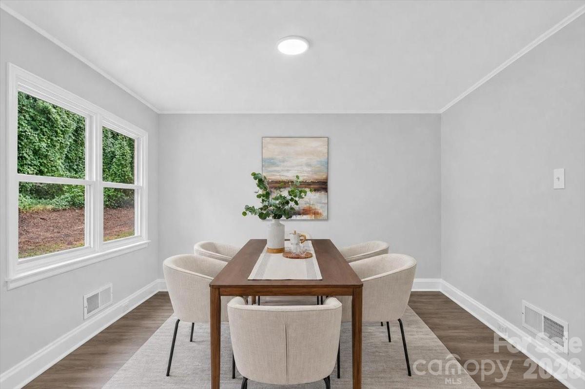 Dining room - 2048 Simmons Street, Gastonia
