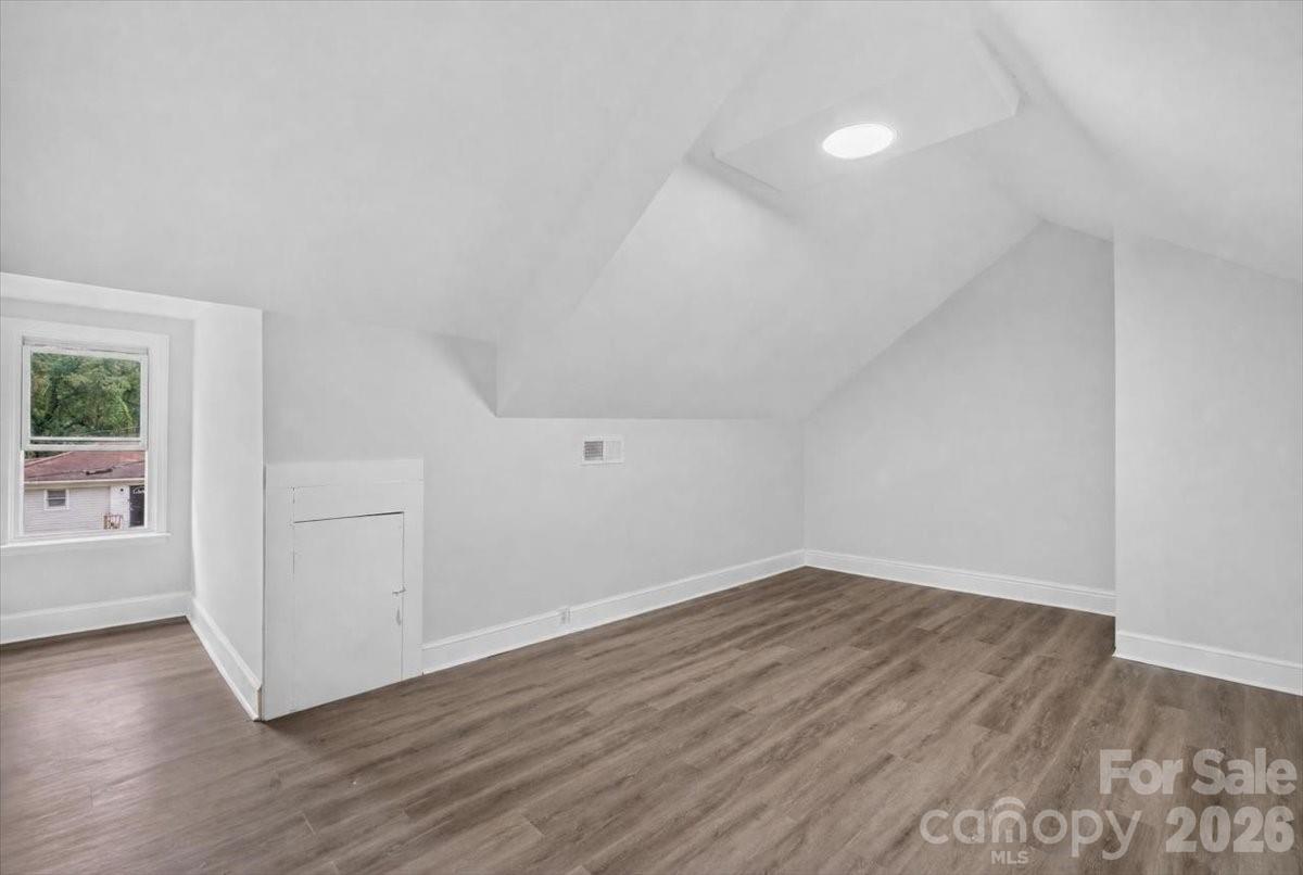 Single Family Residence at 2048 Simmons Street, Gastonia, photo 26 of 33