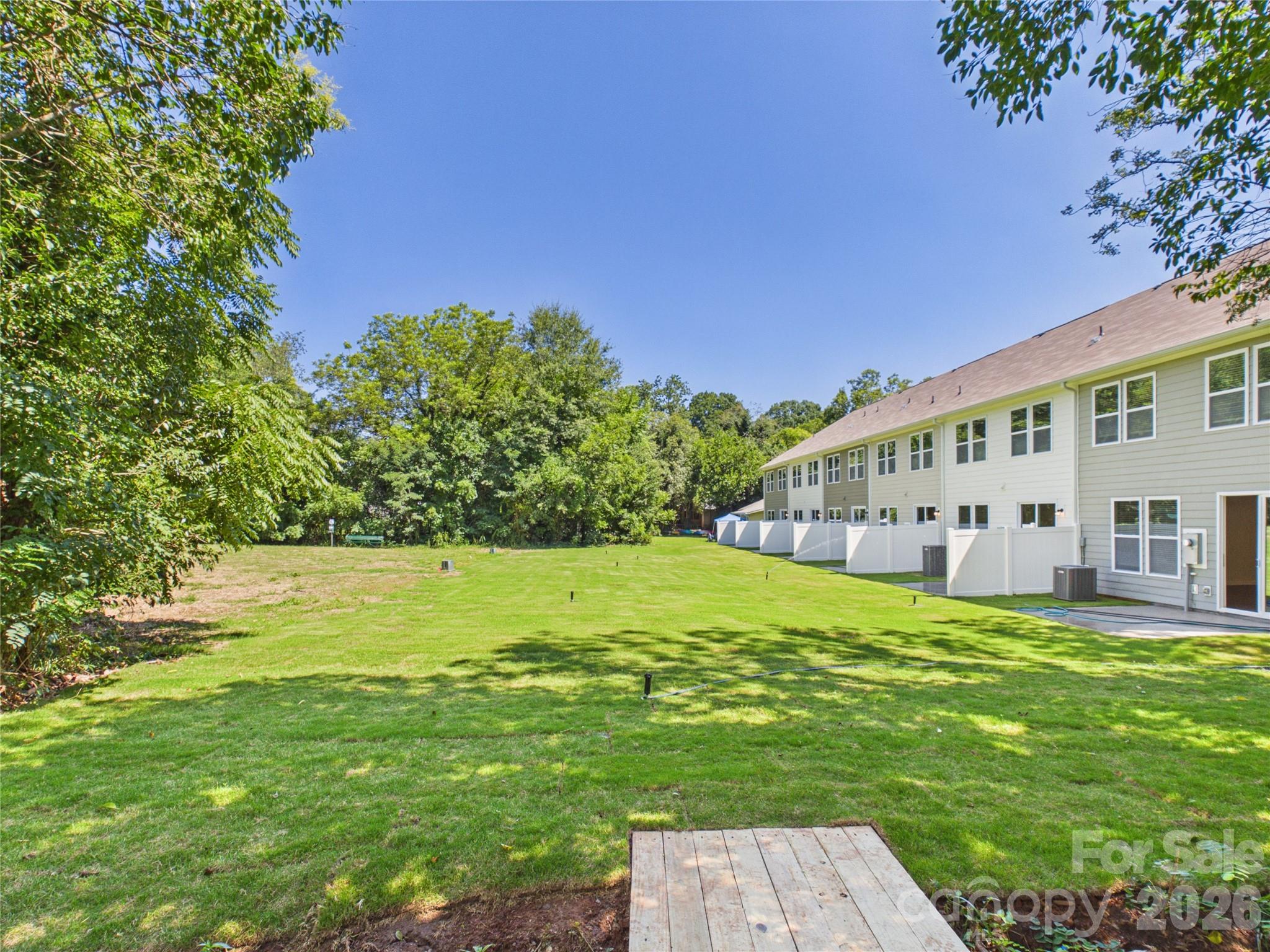 Plenty of yard area to enjoy without all of the mowing - 105 Dilling Street N, Kings Mountain