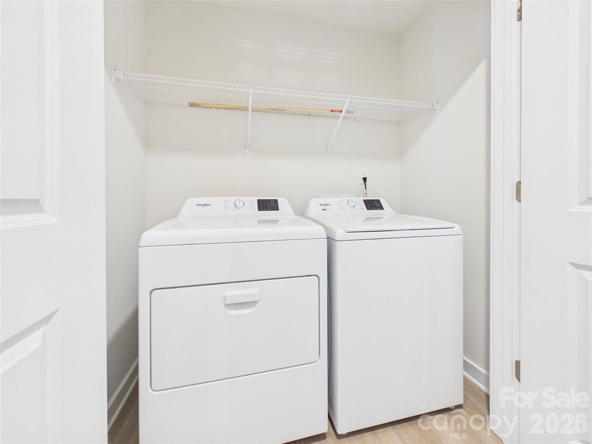 Washer and Dryer included - 105 Dilling Street N, Kings Mountain