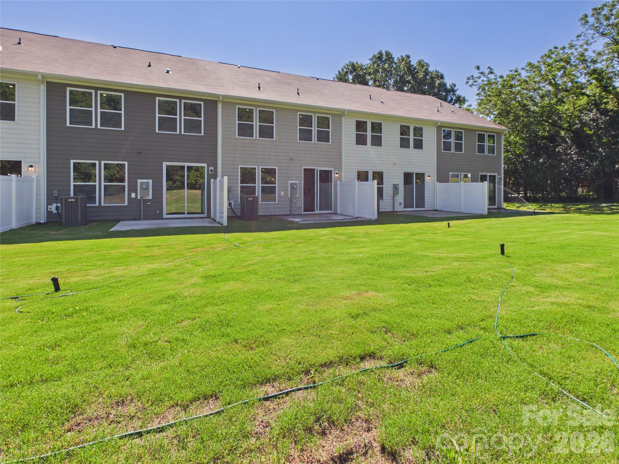 Townhouse at 105 Dilling Street N, Kings Mountain, photo 28 of 29