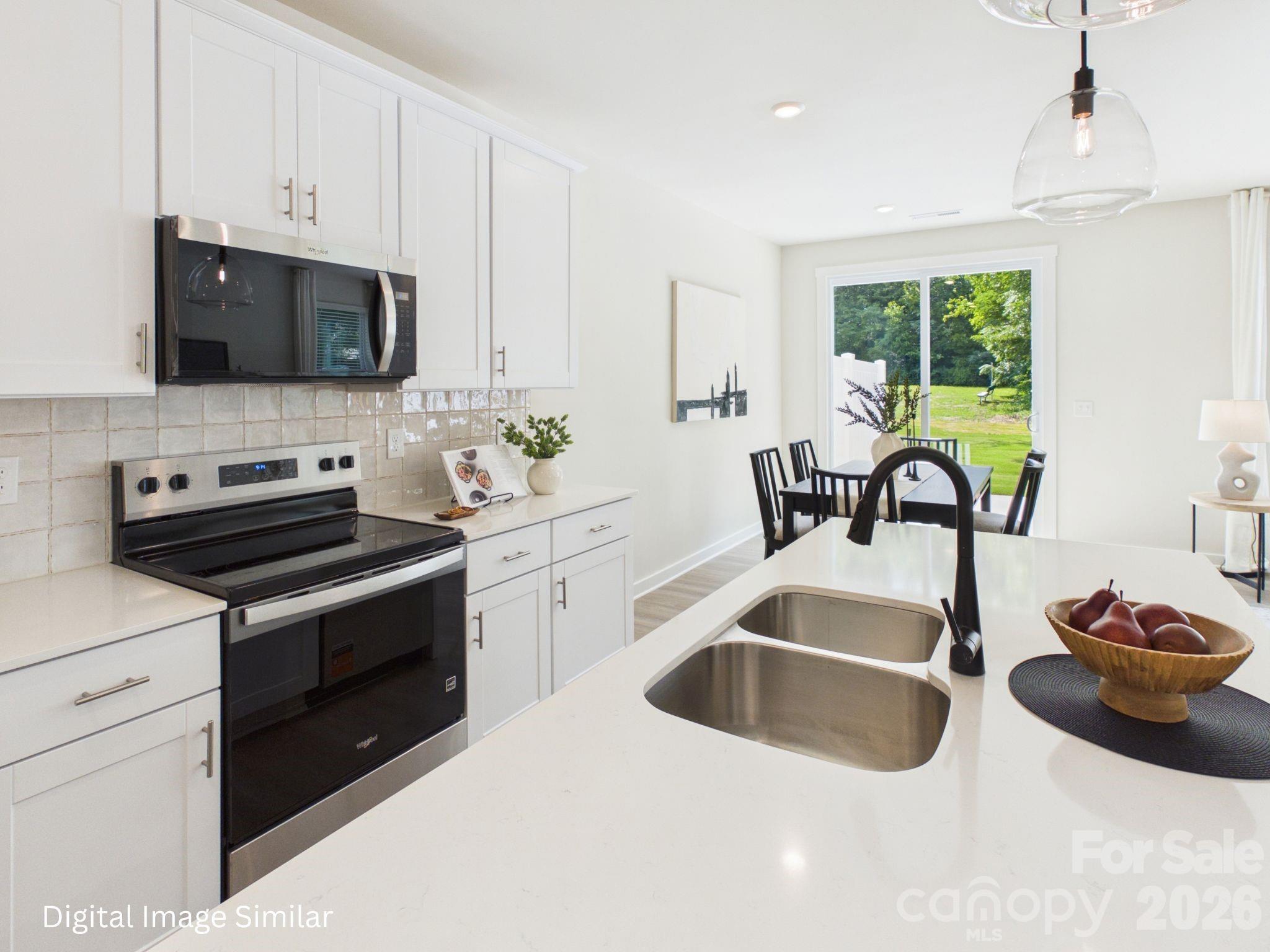 Townhouse at 105 Dilling Street N, Kings Mountain, photo 10 of 32