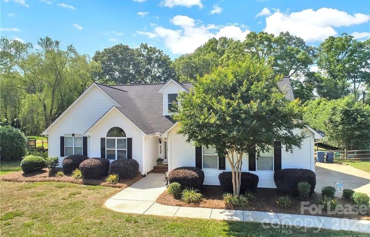 212 Northchase Drive