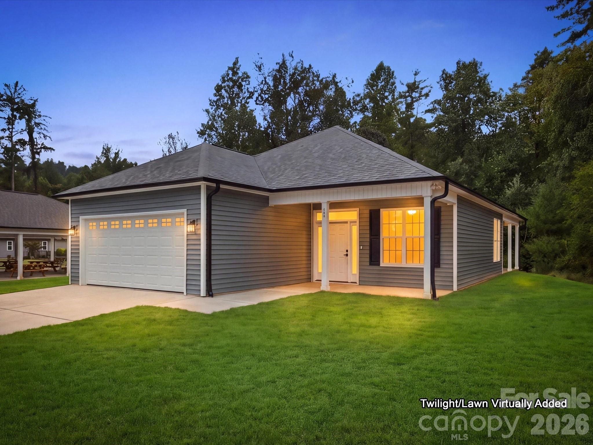 212 Eagle Landing