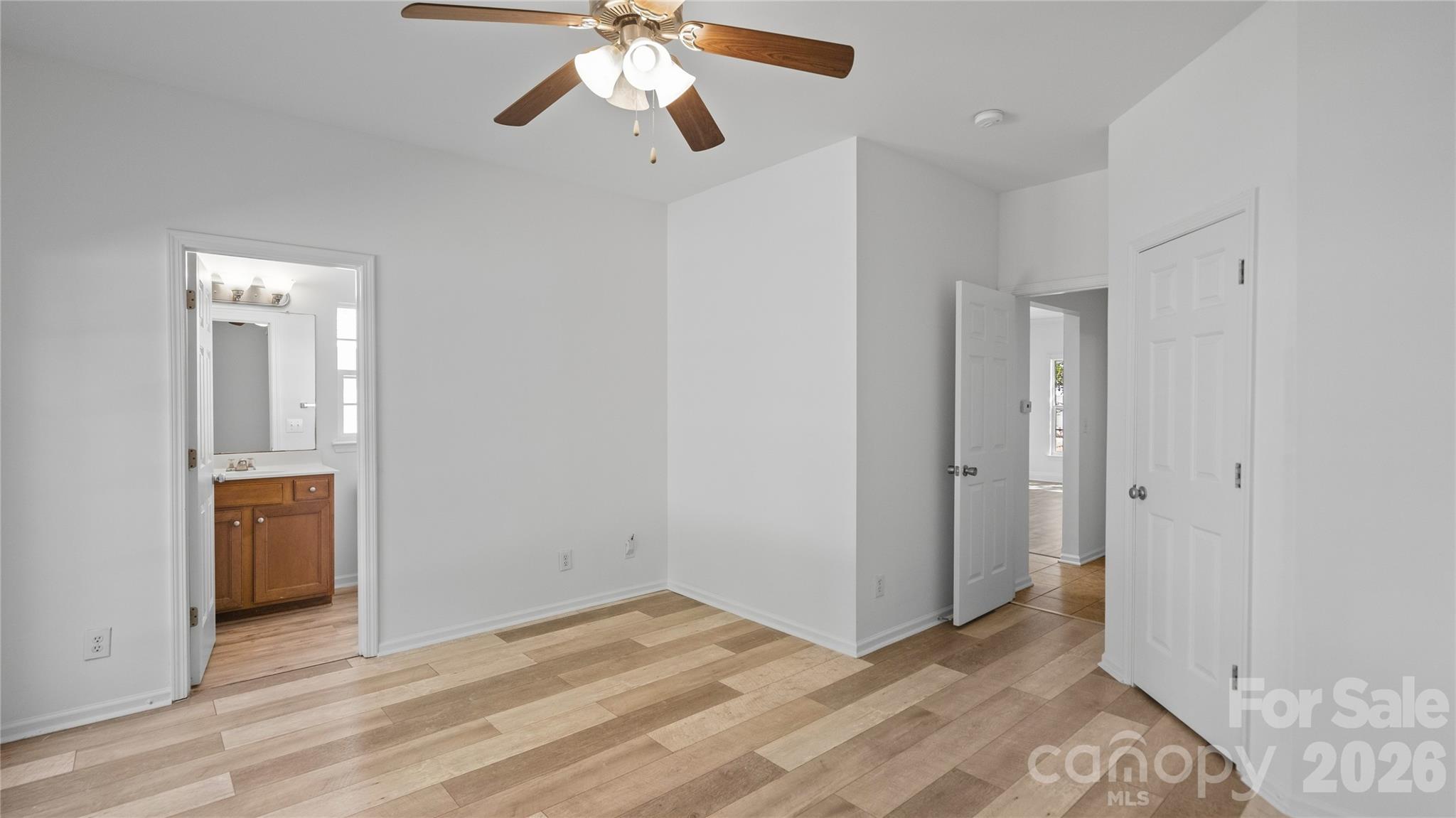 Townhouse at 2859 Summergrove Court, Matthews, photo 16 of 40