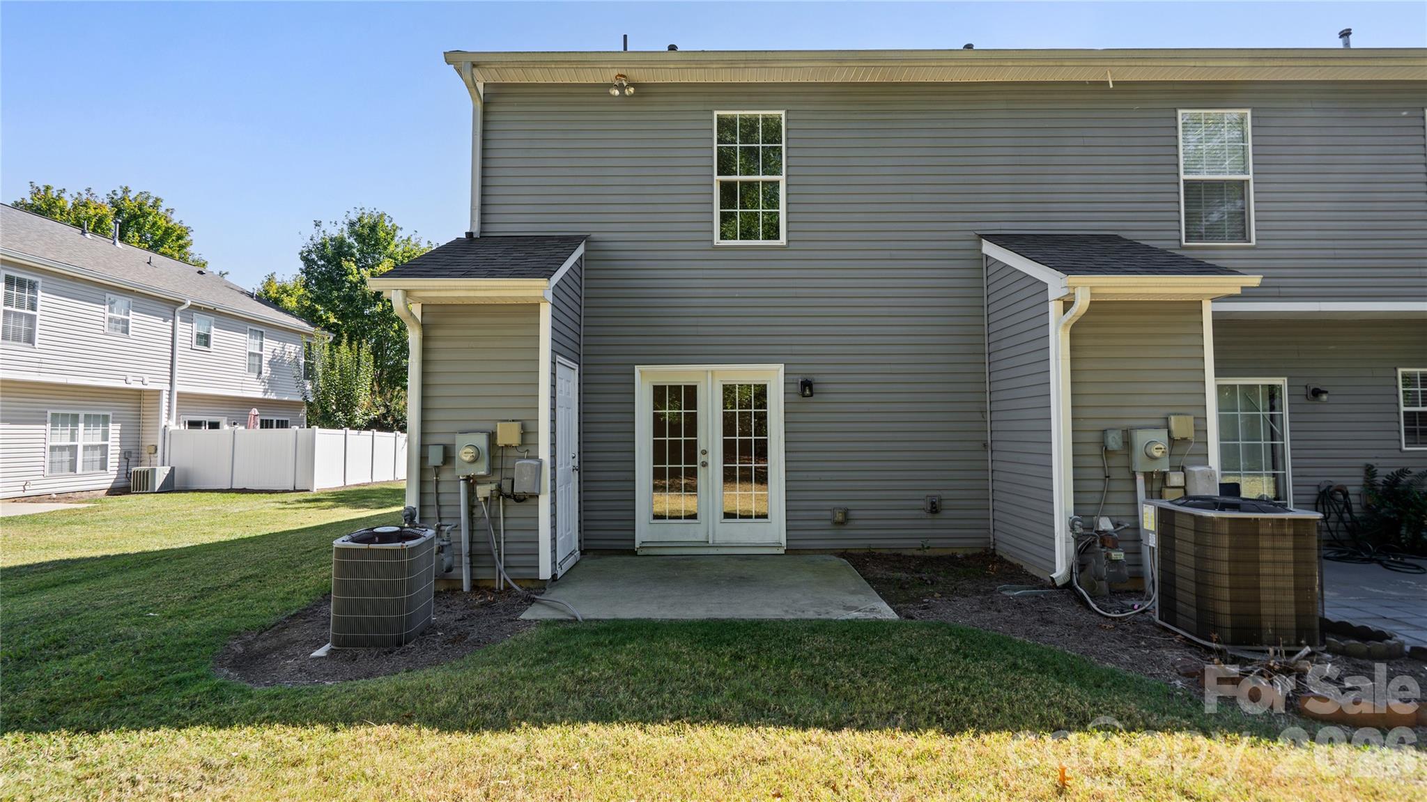 Townhouse at 2859 Summergrove Court, Matthews, photo 31 of 40