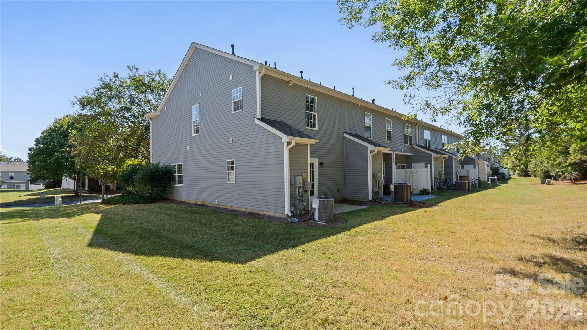 Townhouse at 2859 Summergrove Court, Matthews, photo 34 of 40